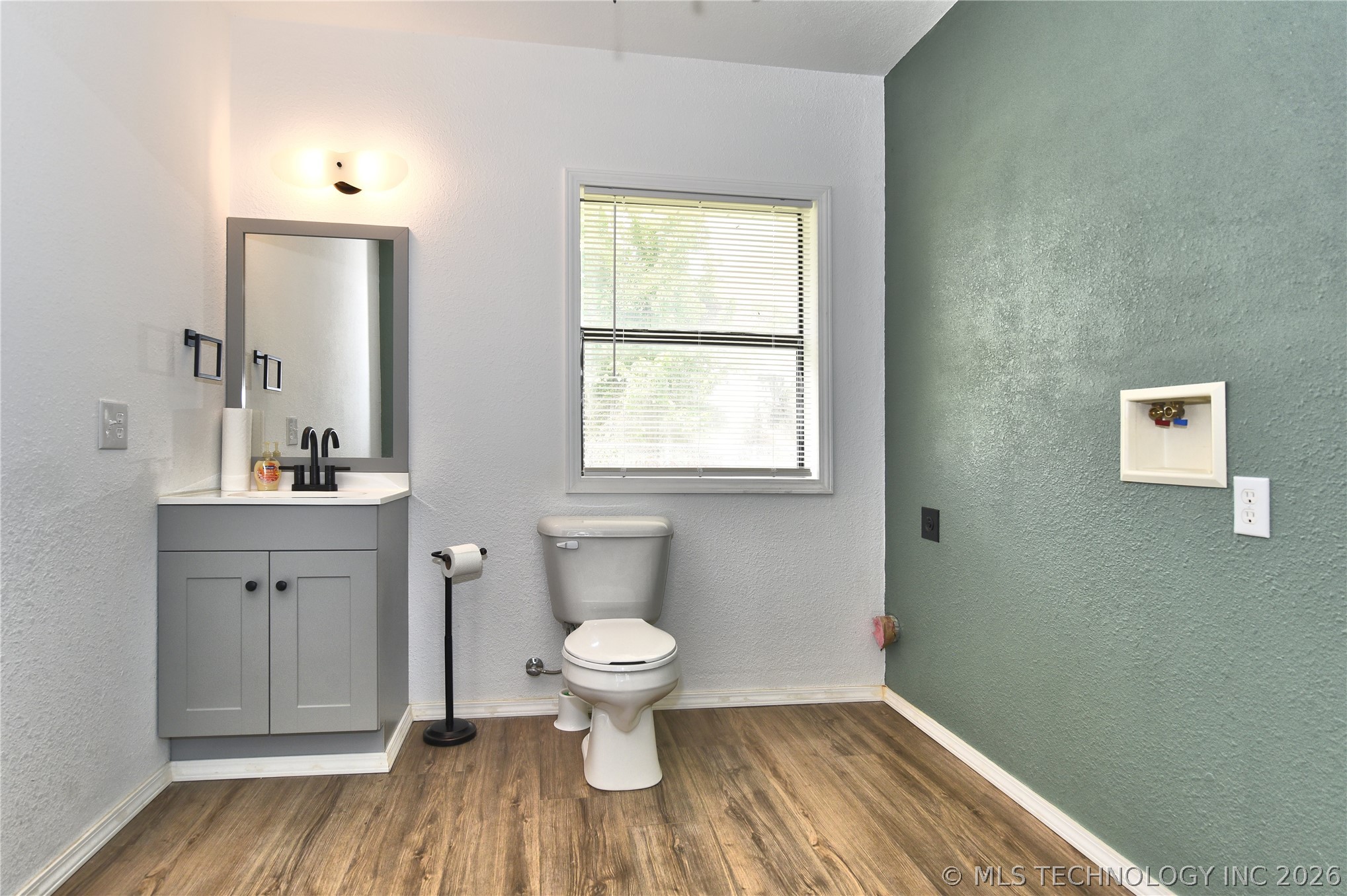 611 E 4th Street Claremore OK 74017