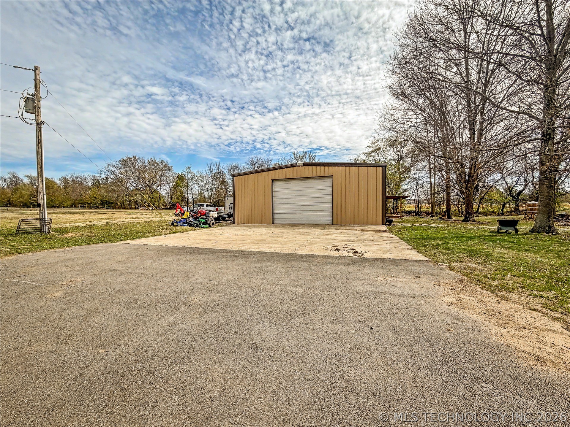 2210 W Golf Course Road Tahlequah OK 74464