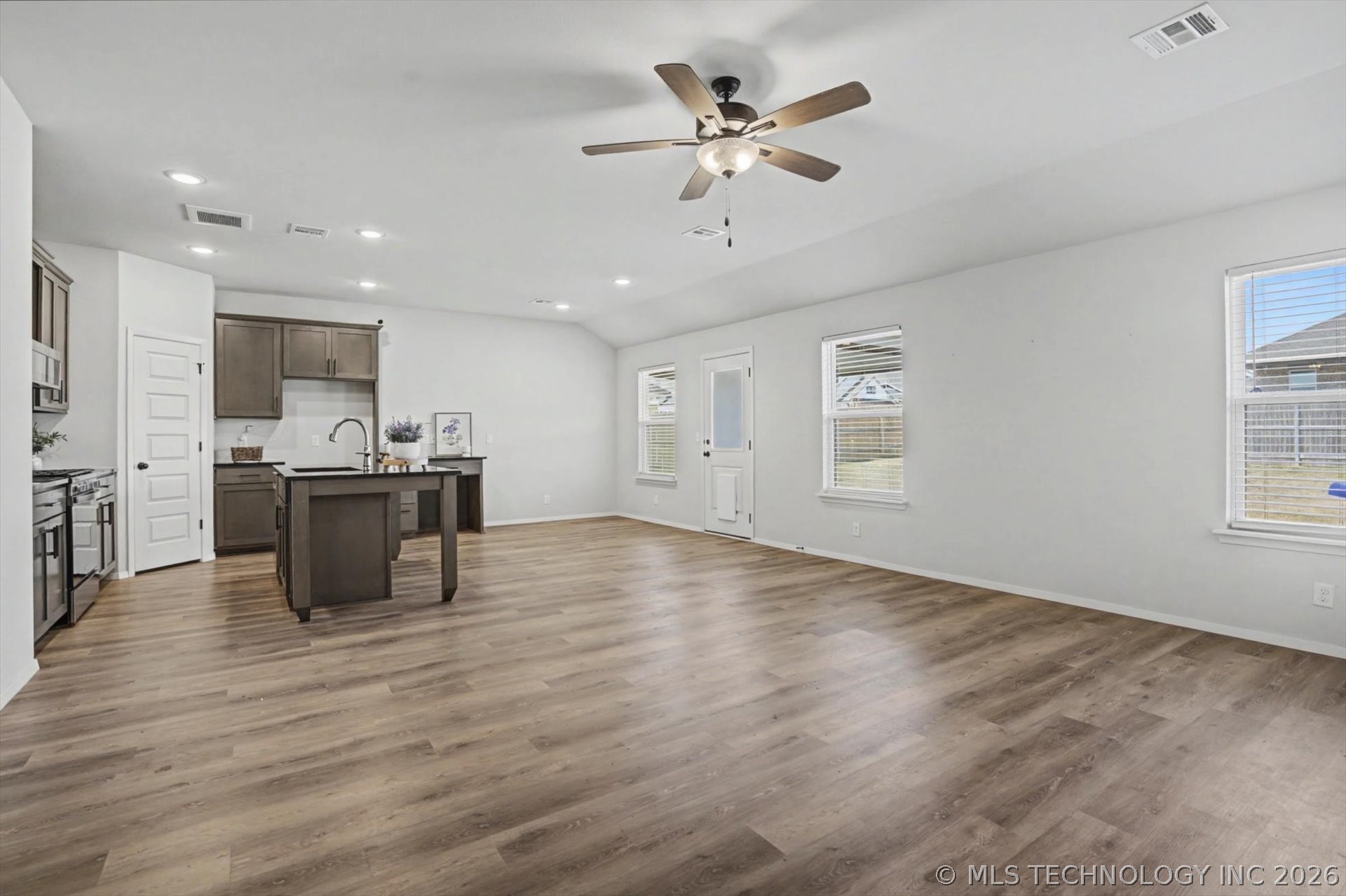 7303 E 89th Street Owasso OK 74055