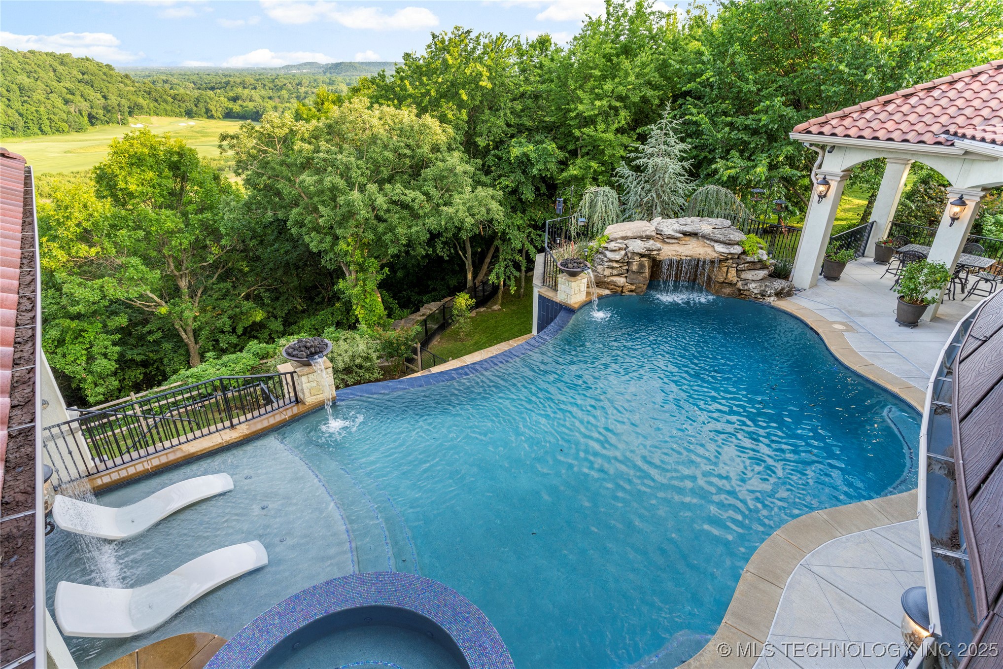 5879 N Eagle Summit Road Owasso OK 74055