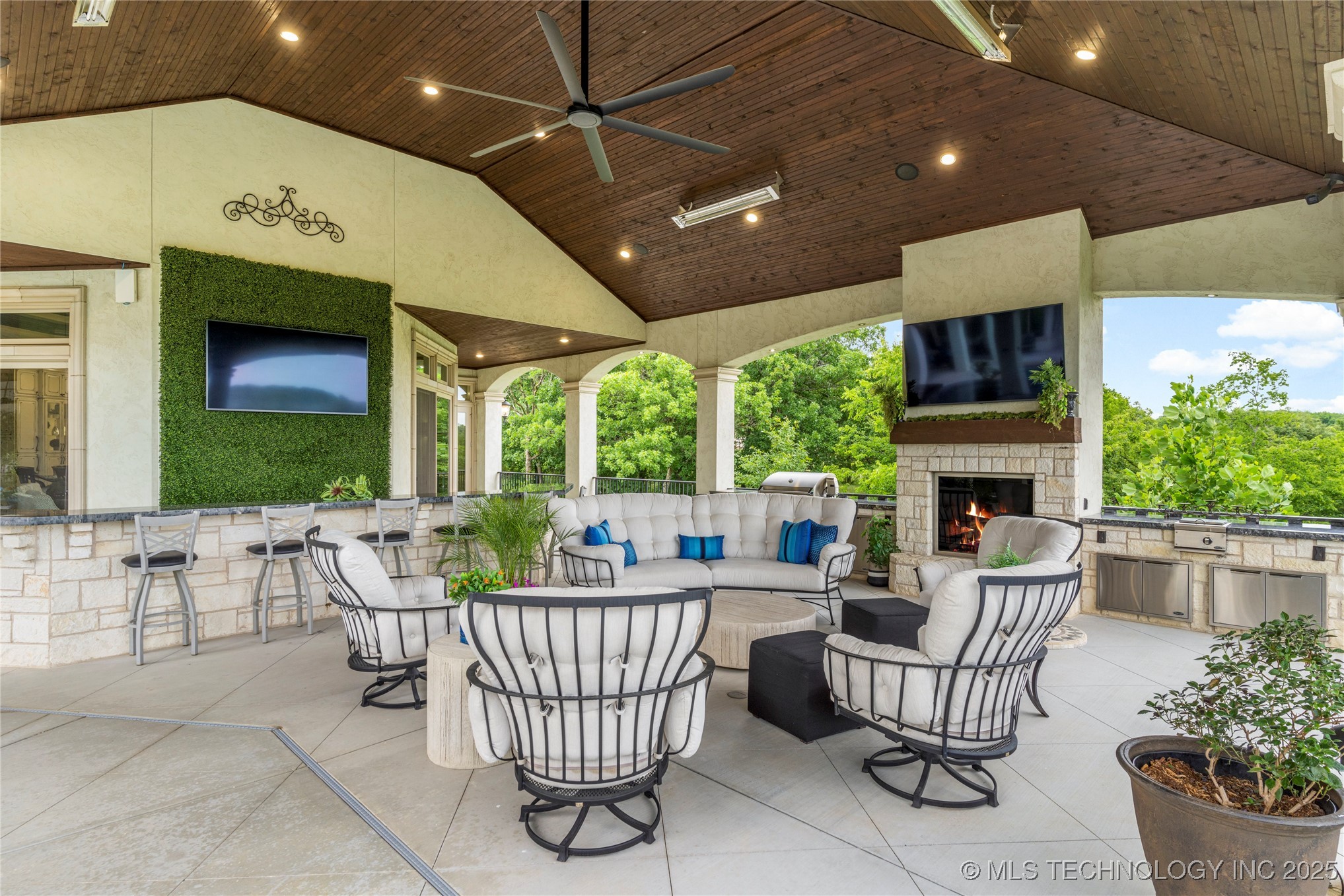 5879 N Eagle Summit Road Owasso OK 74055