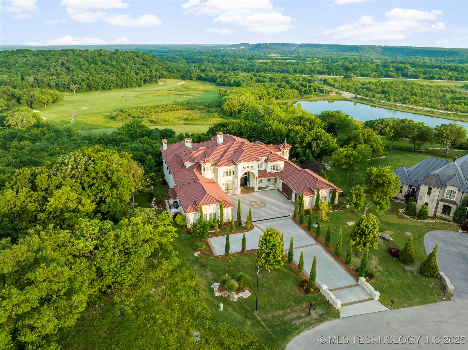 5879 N Eagle Summit Road Owasso OK 74055