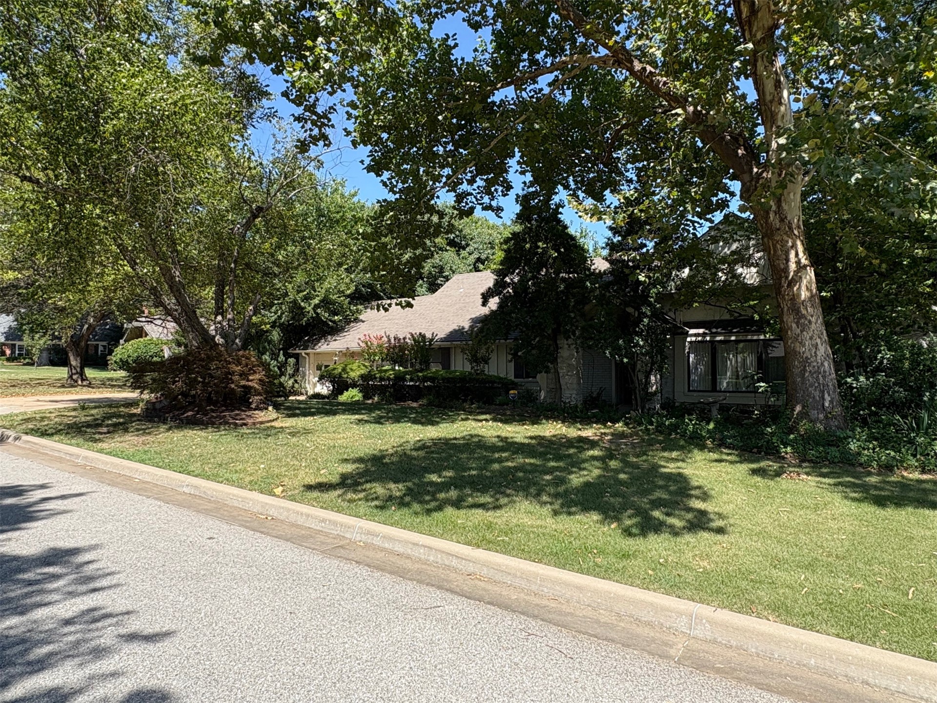 6921 S Jamestown Avenue Tulsa OK 74136