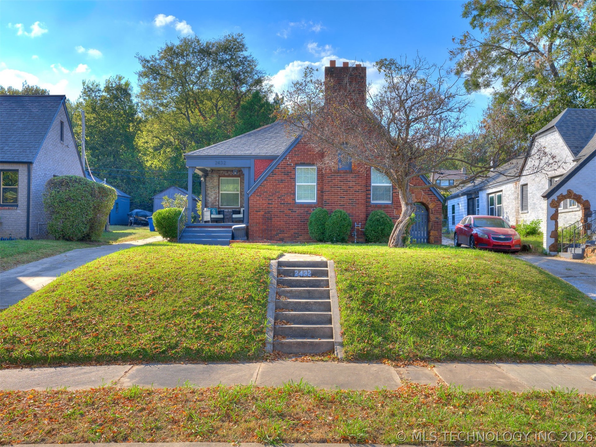 2432 N Boston Avenue Tulsa OK 74106