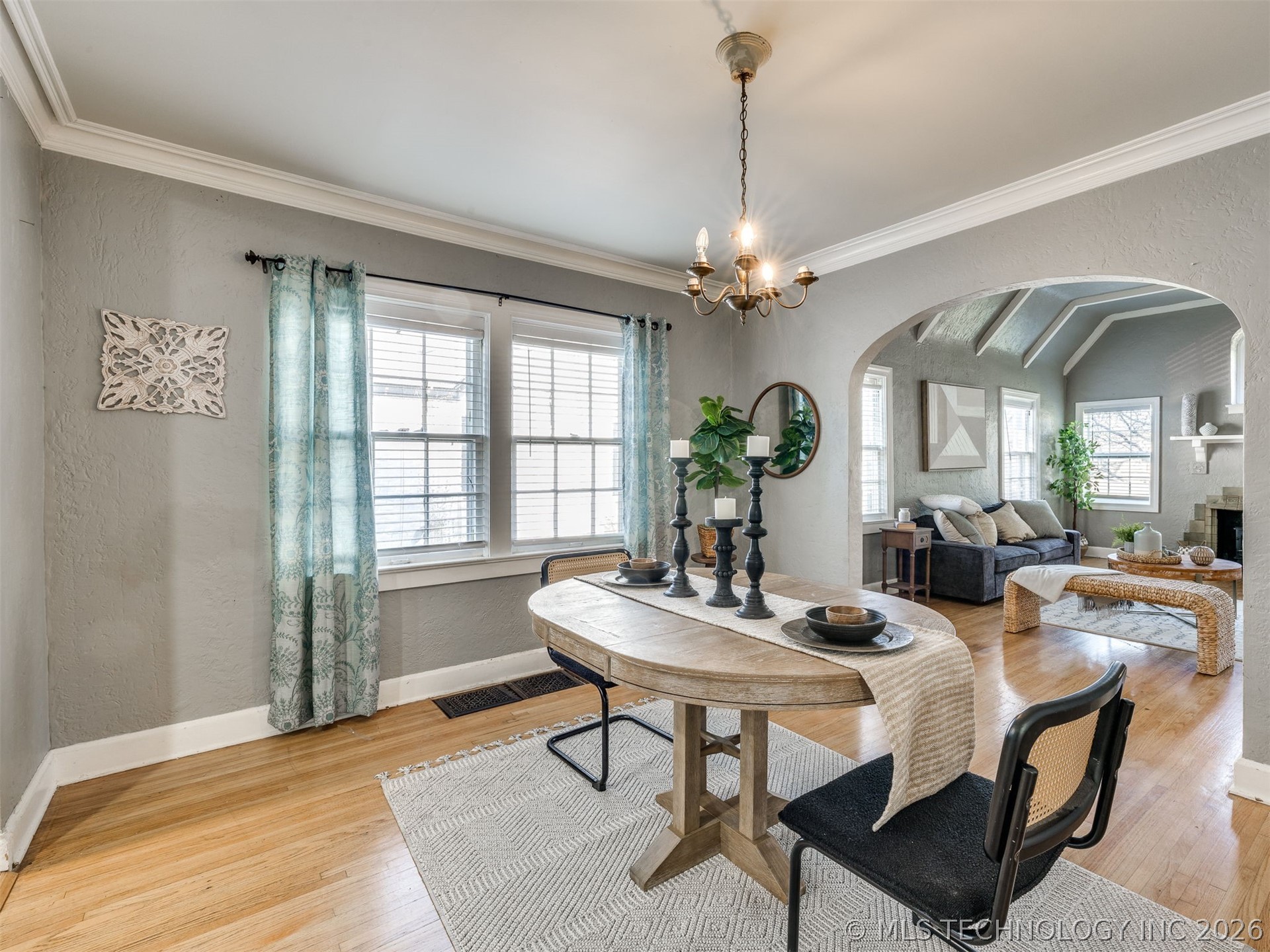 2432 N Boston Avenue Tulsa OK 74106
