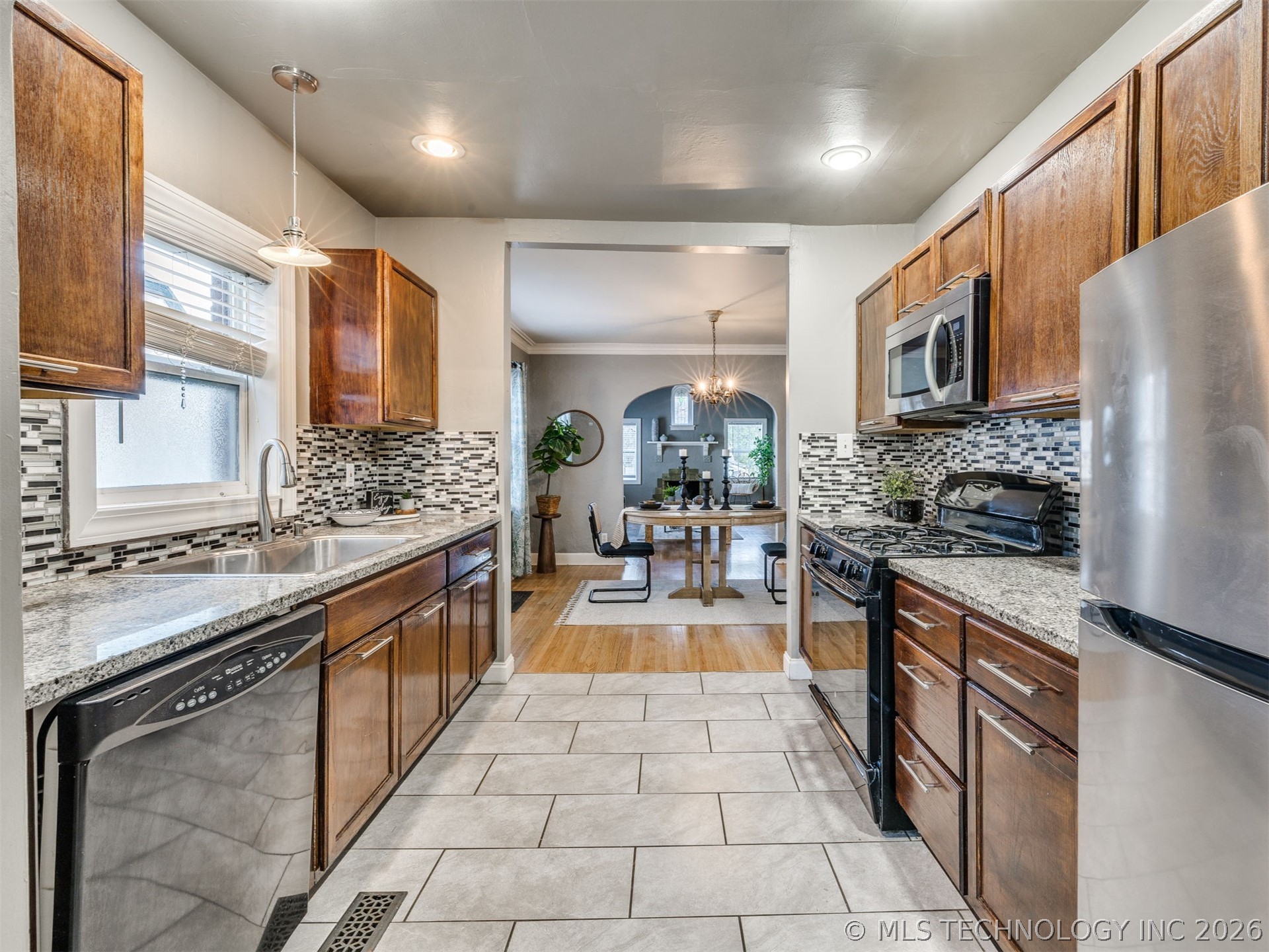 2432 N Boston Avenue Tulsa OK 74106