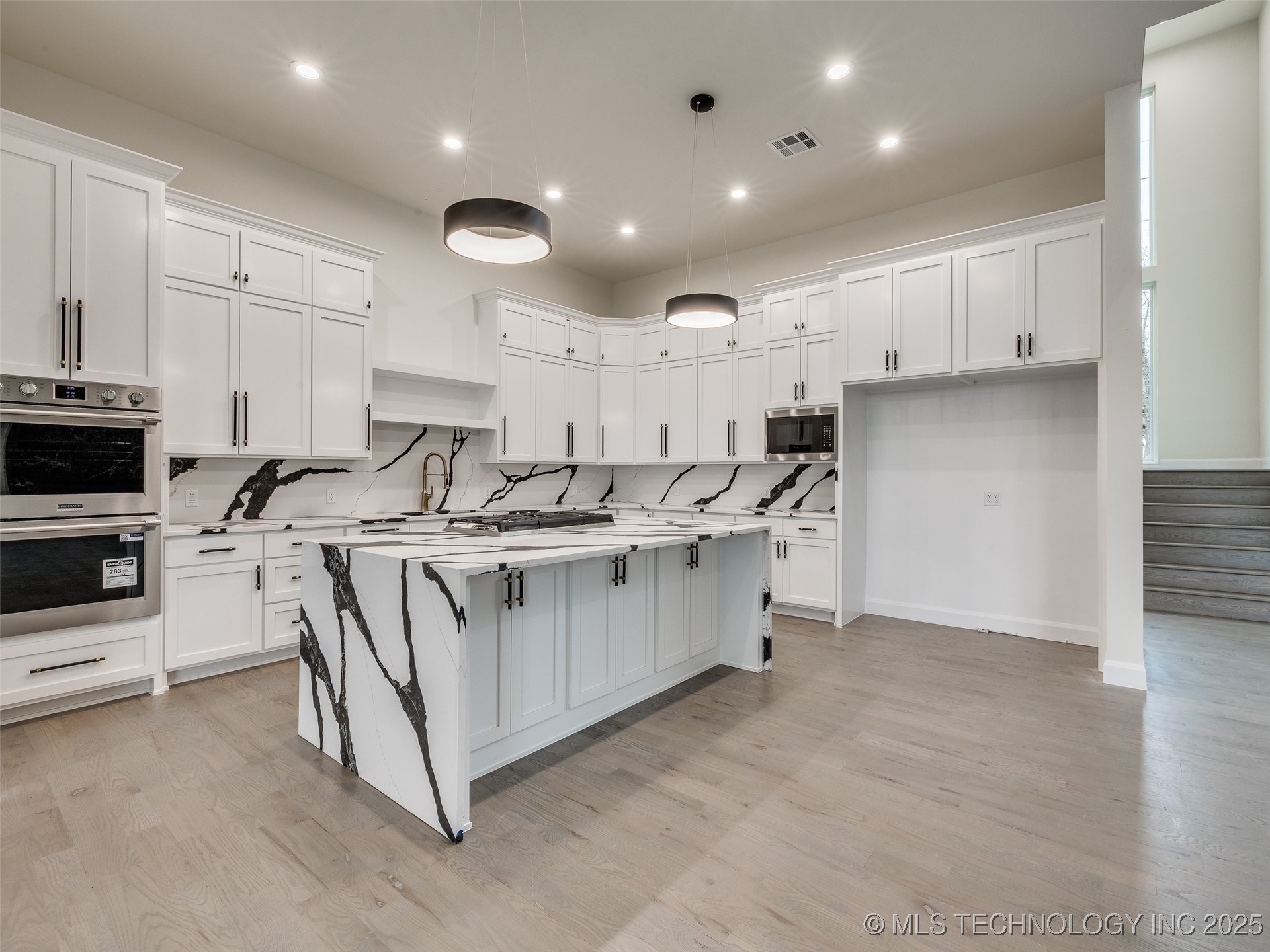 3022 W 81st Street Tulsa OK 74132