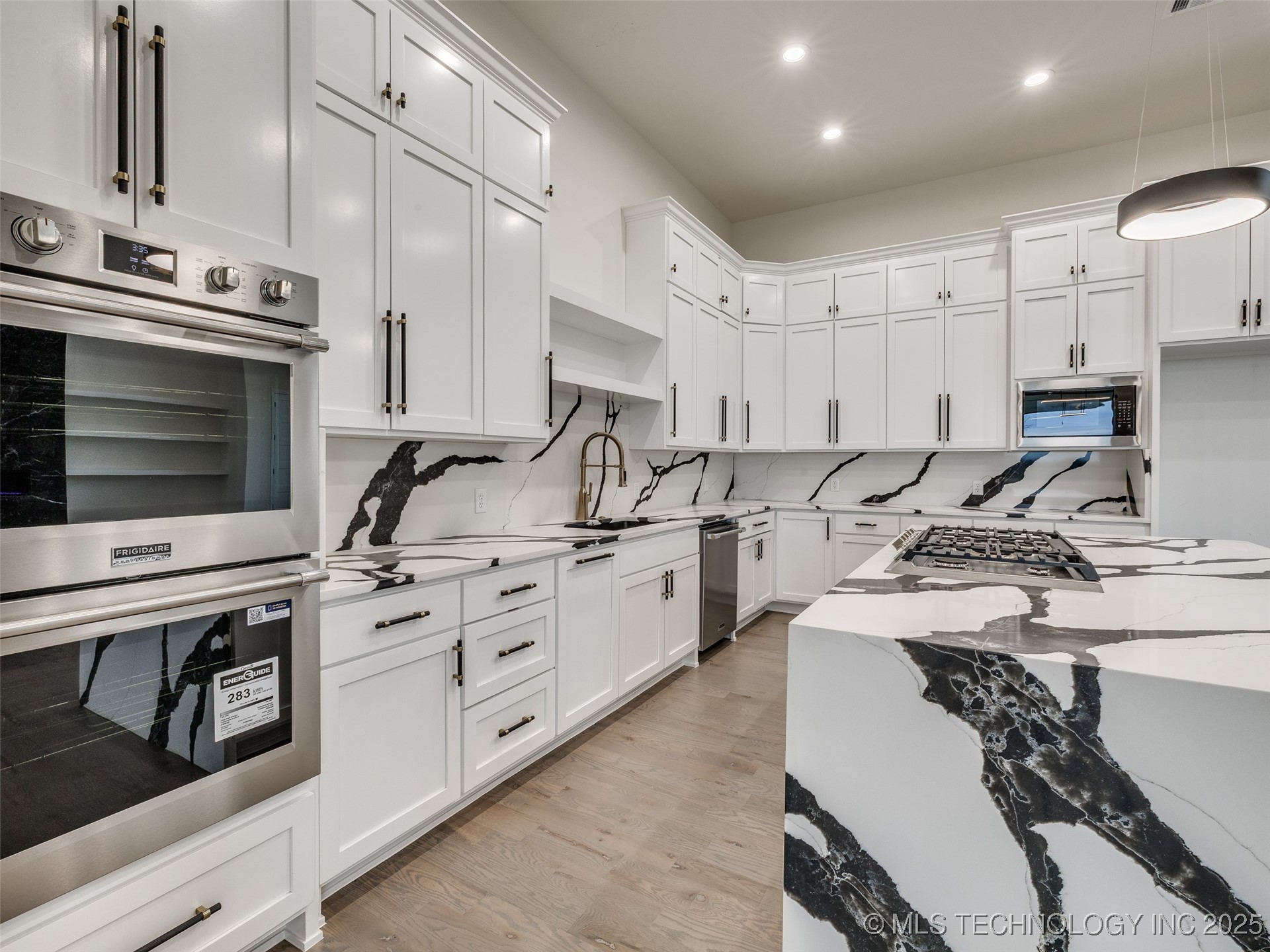 3022 W 81st Street Tulsa OK 74132