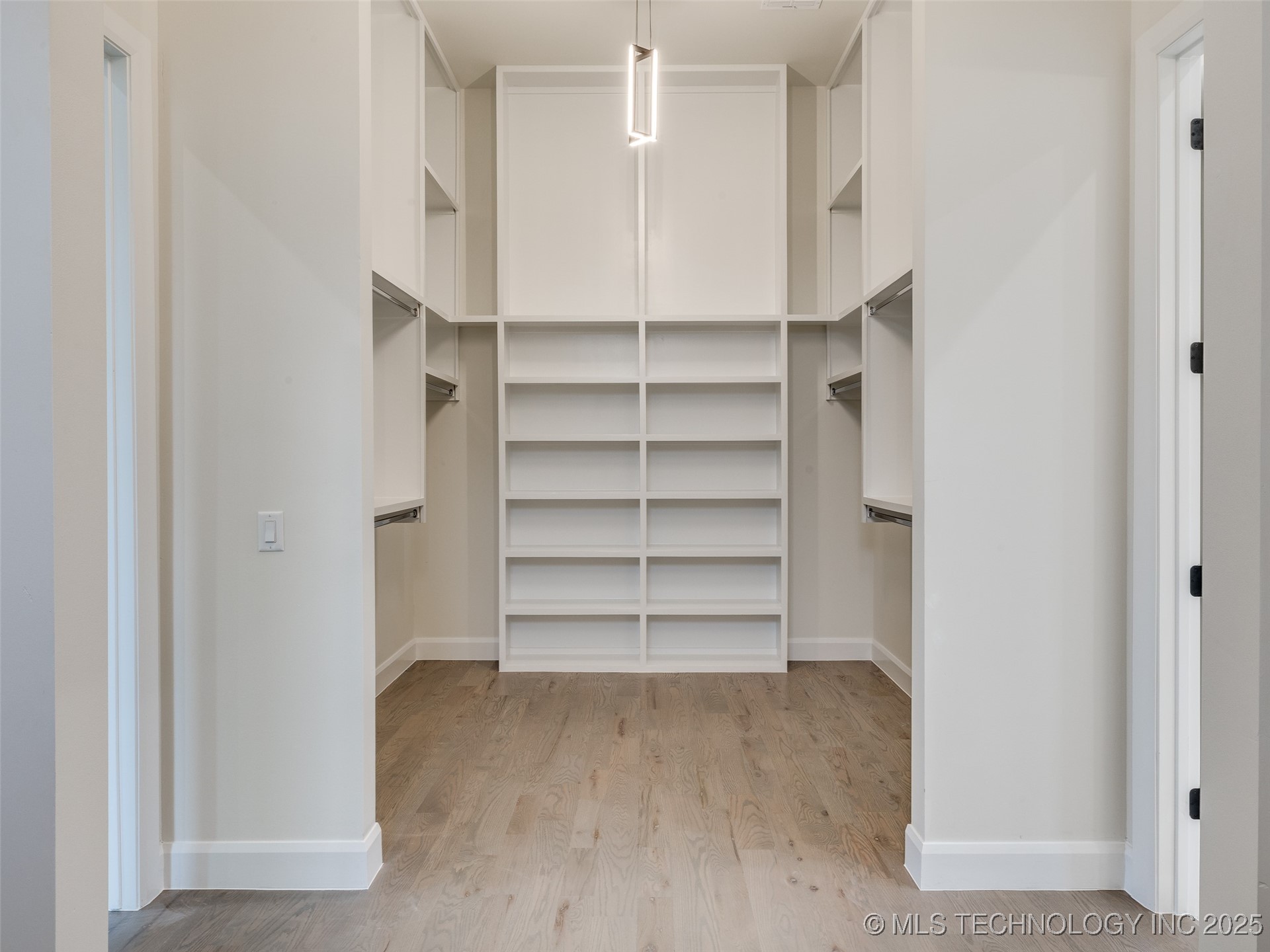 3022 W 81st Street Tulsa OK 74132