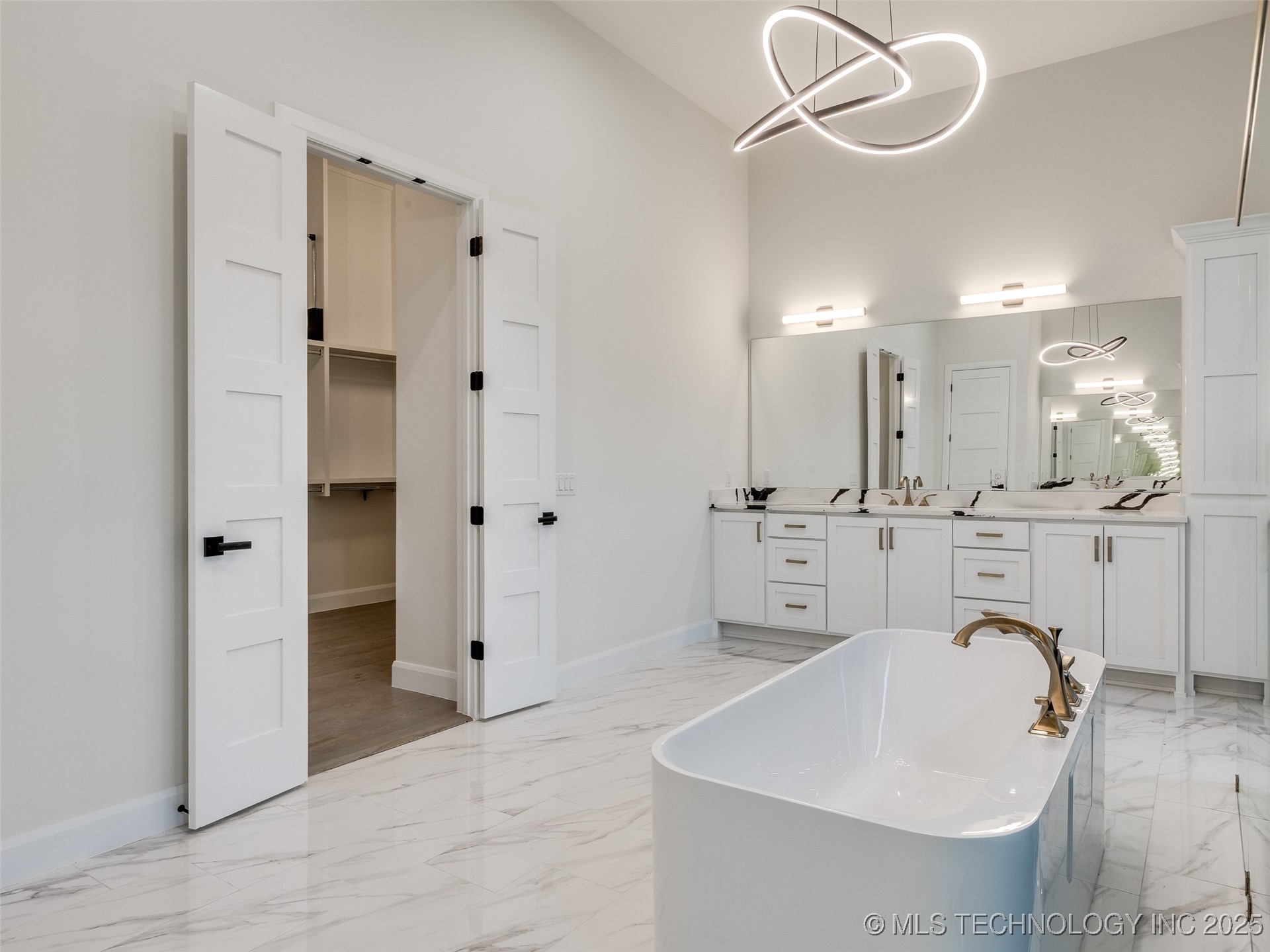 3022 W 81st Street Tulsa OK 74132