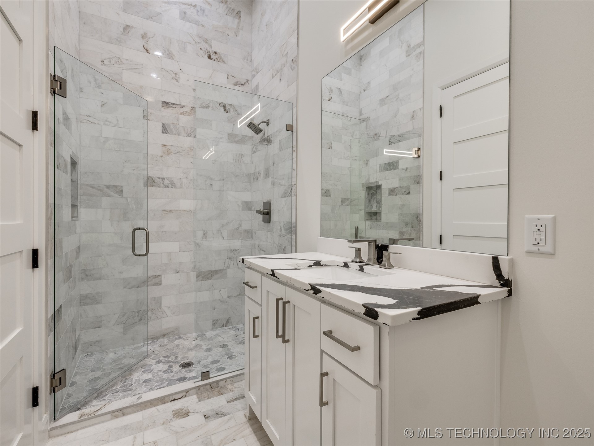 3022 W 81st Street Tulsa OK 74132