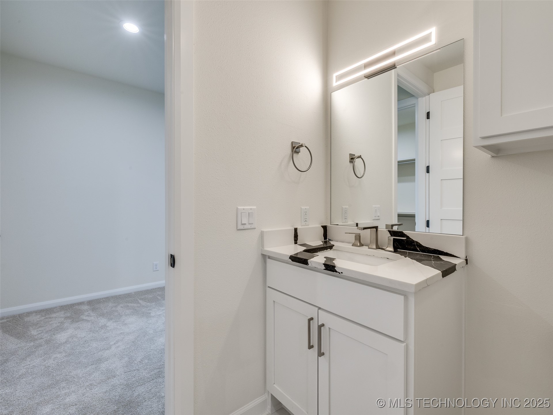 3022 W 81st Street Tulsa OK 74132