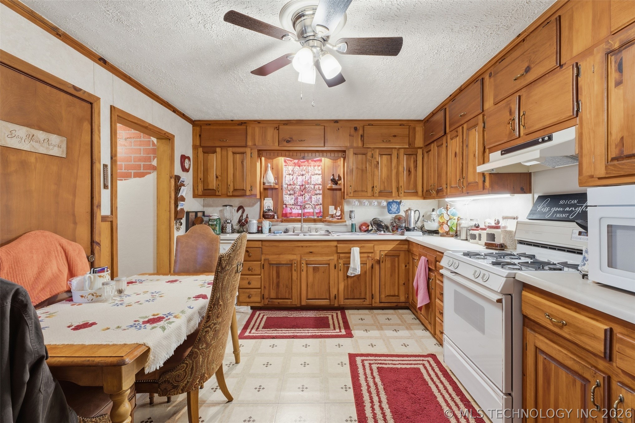 206 E Conner Avenue Fairland OK 74343