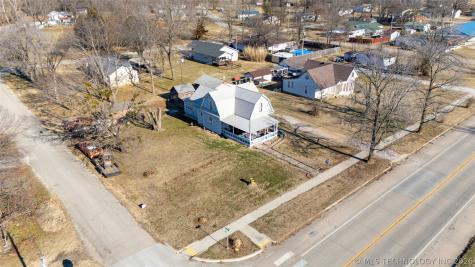 206 E Conner Avenue Fairland OK 74343