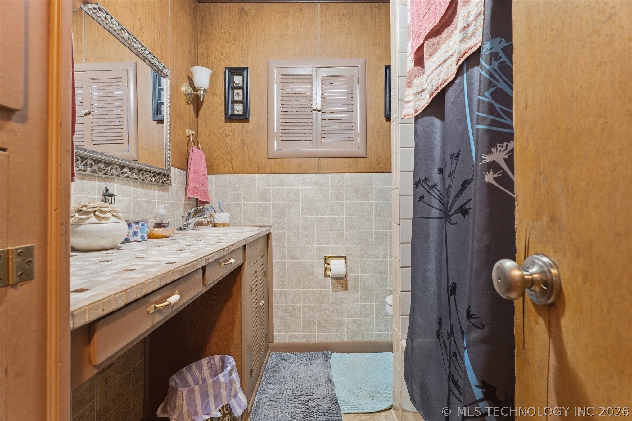 206 E Conner Avenue Fairland OK 74343