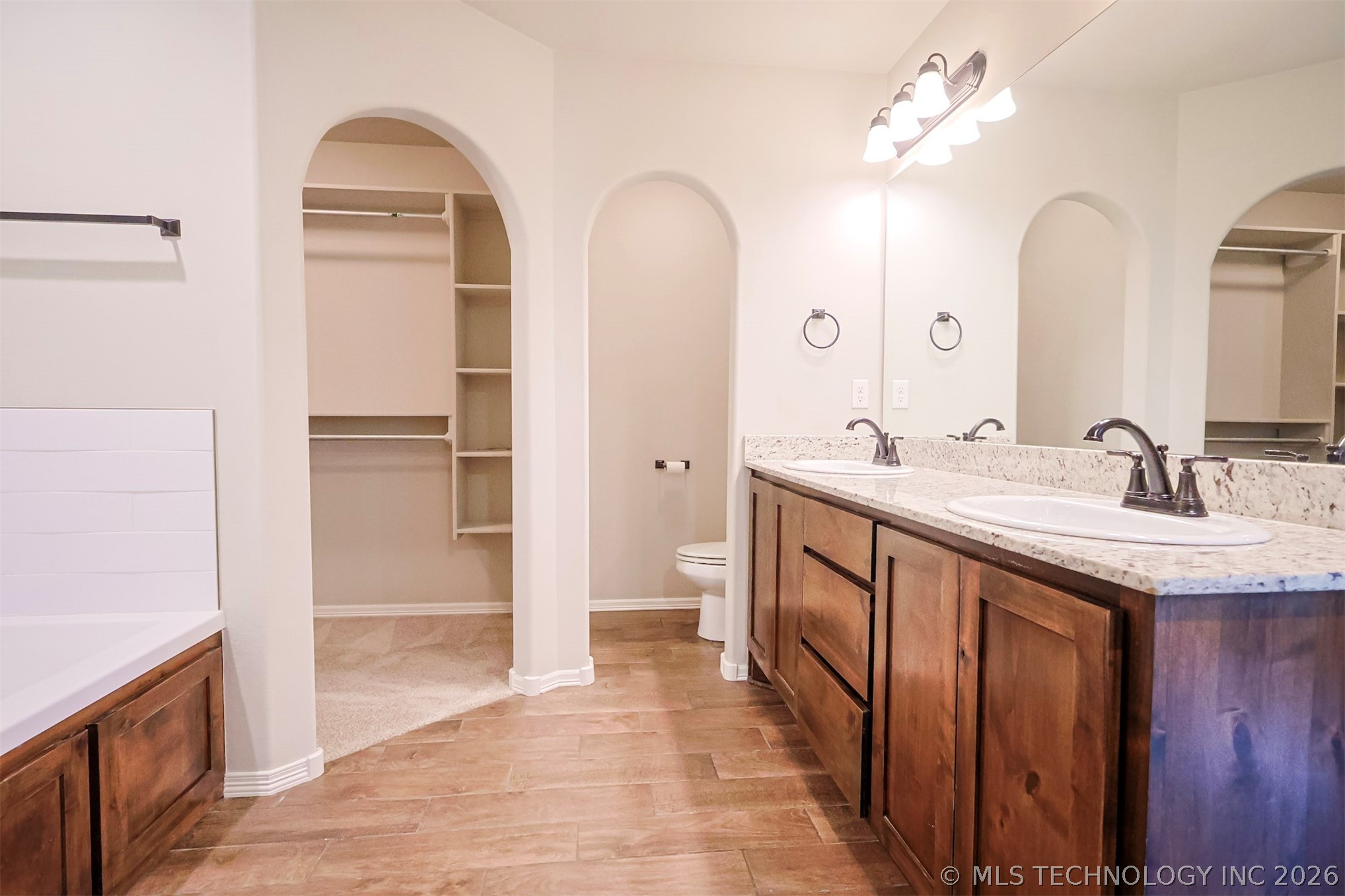 103 W 135th Street Skiatook OK 74070