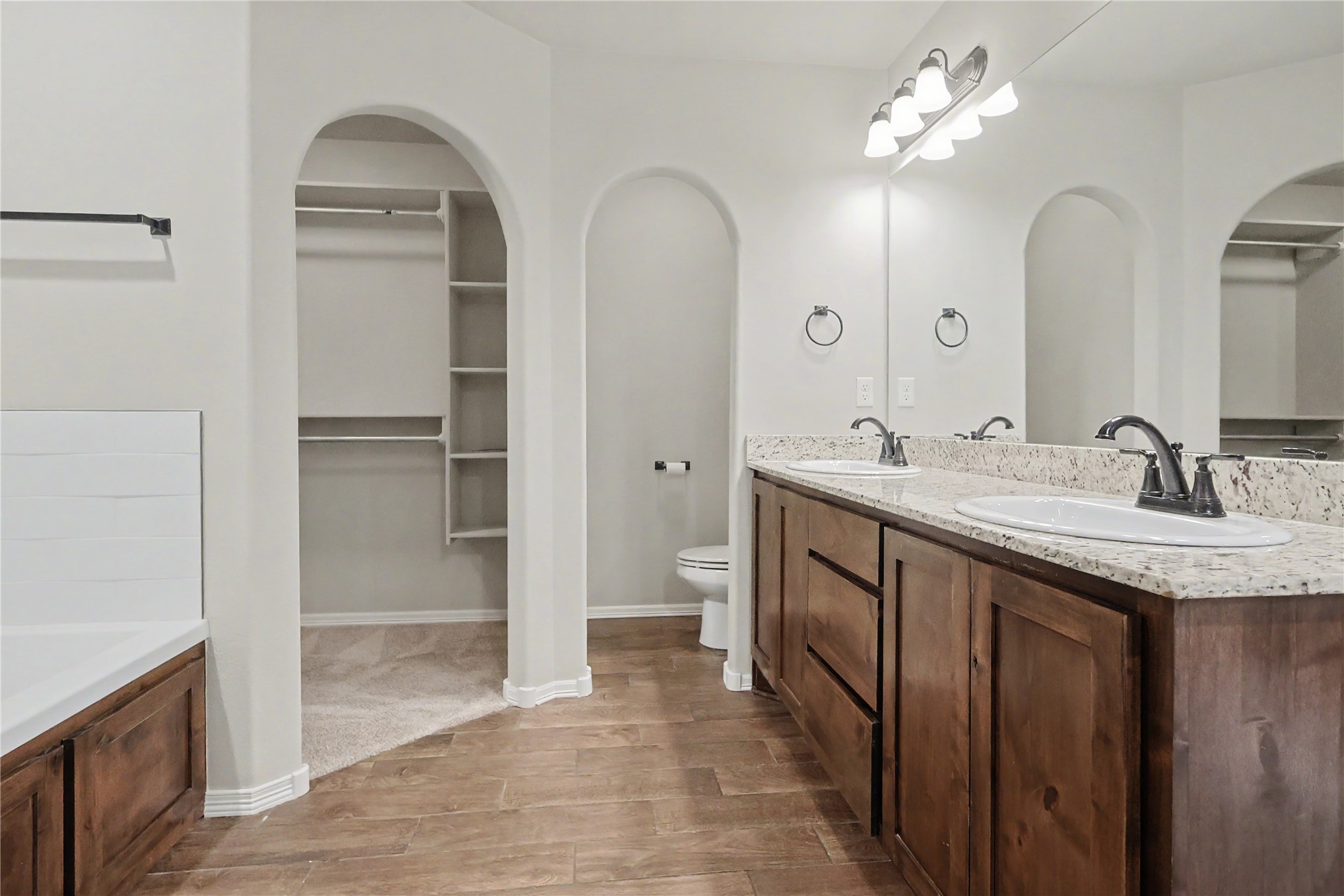 103 W 135th Street Skiatook OK 74070