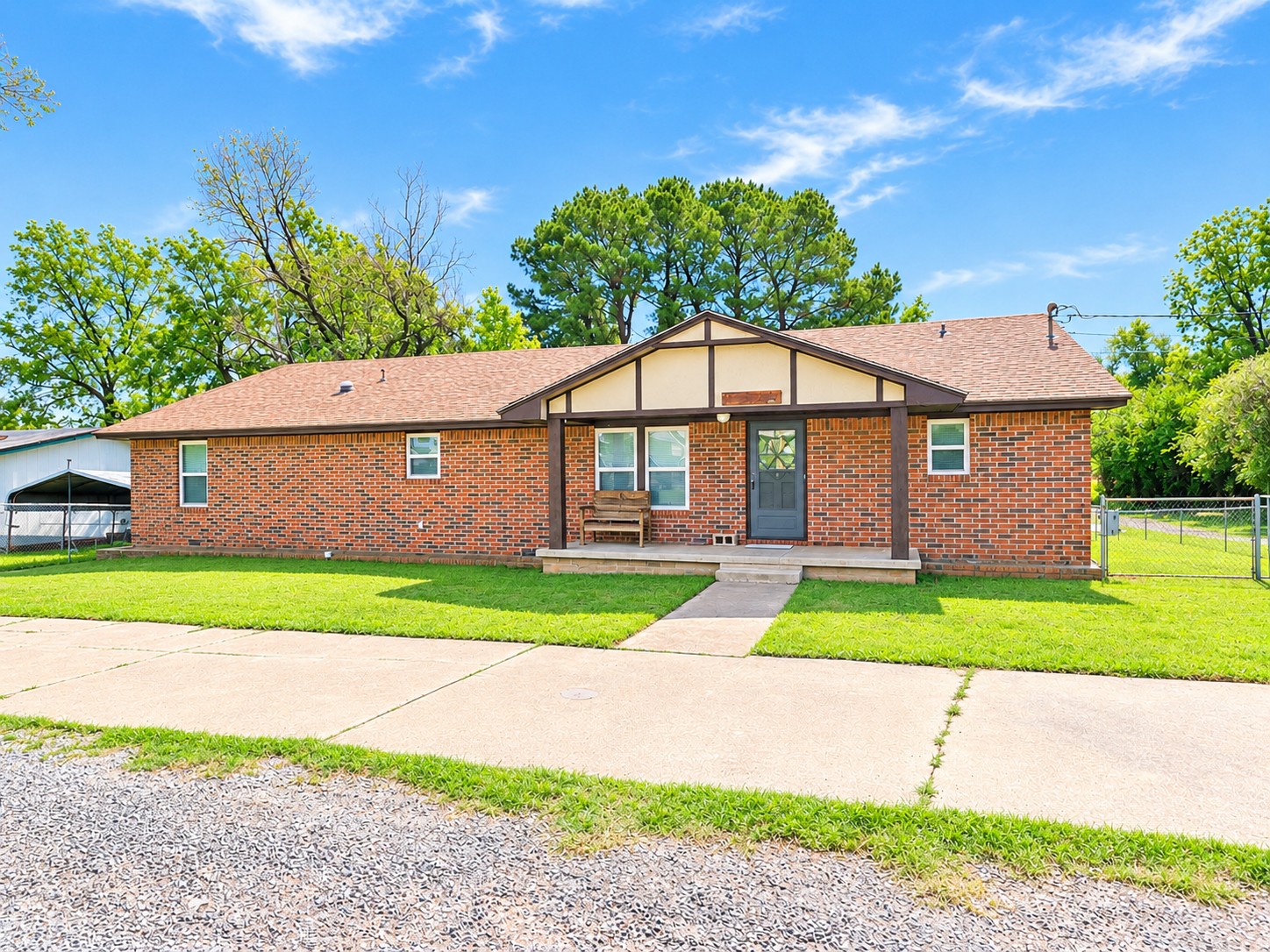 109435 S 4154 Road Checotah OK 74426