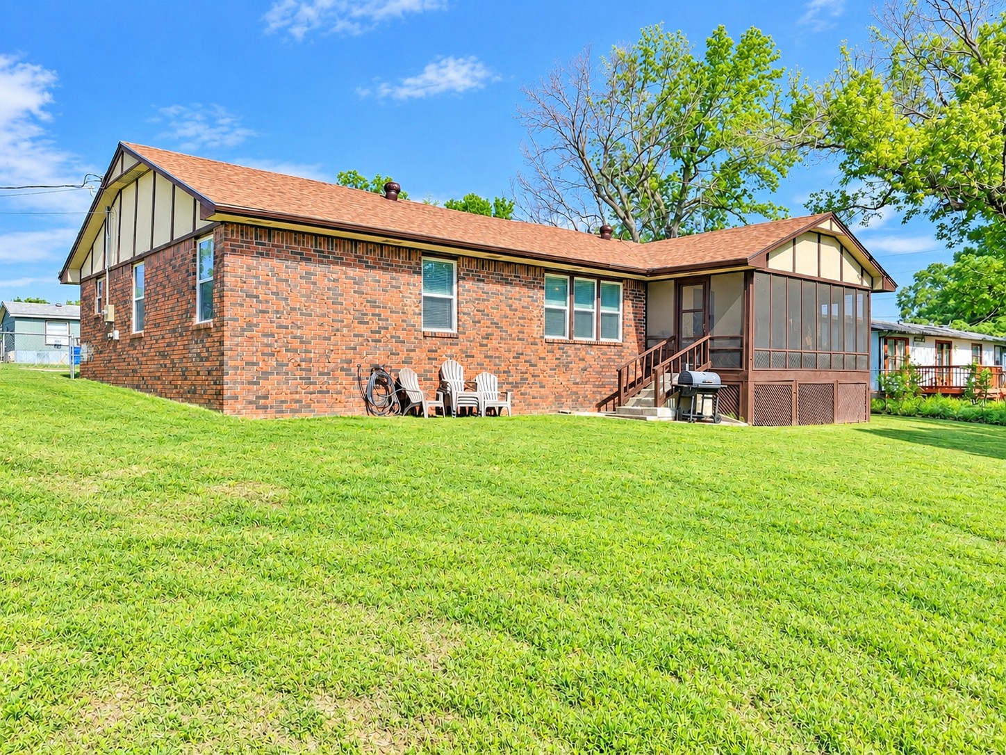 109435 S 4154 Road Checotah OK 74426