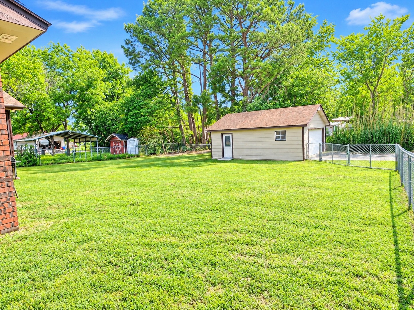109435 S 4154 Road Checotah OK 74426