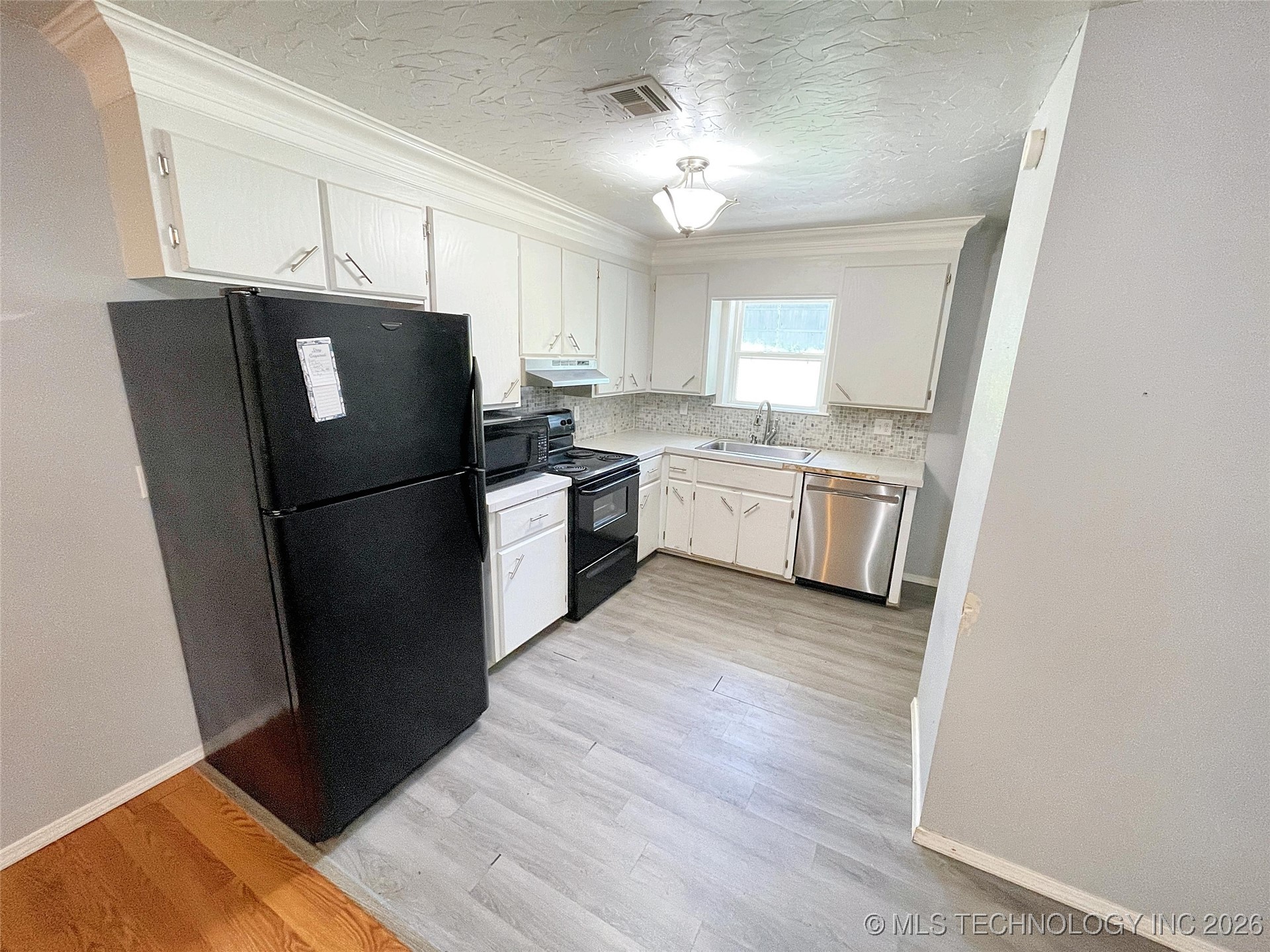 511 W Allen Road Tahlequah OK 74464