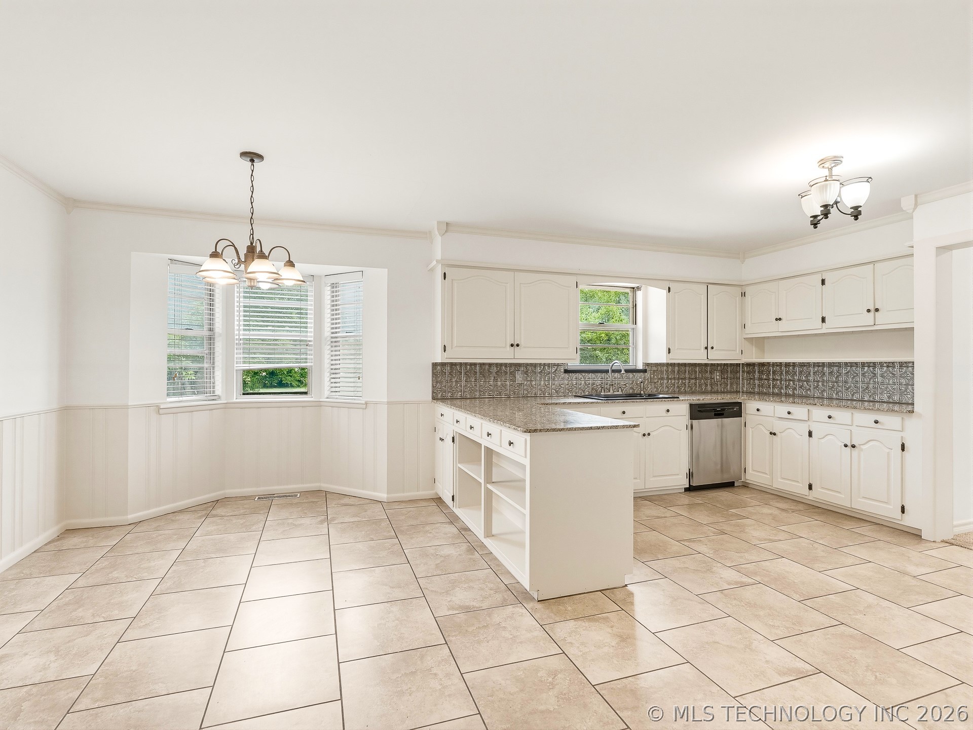 522 S Country Club Street Ada OK 74820
