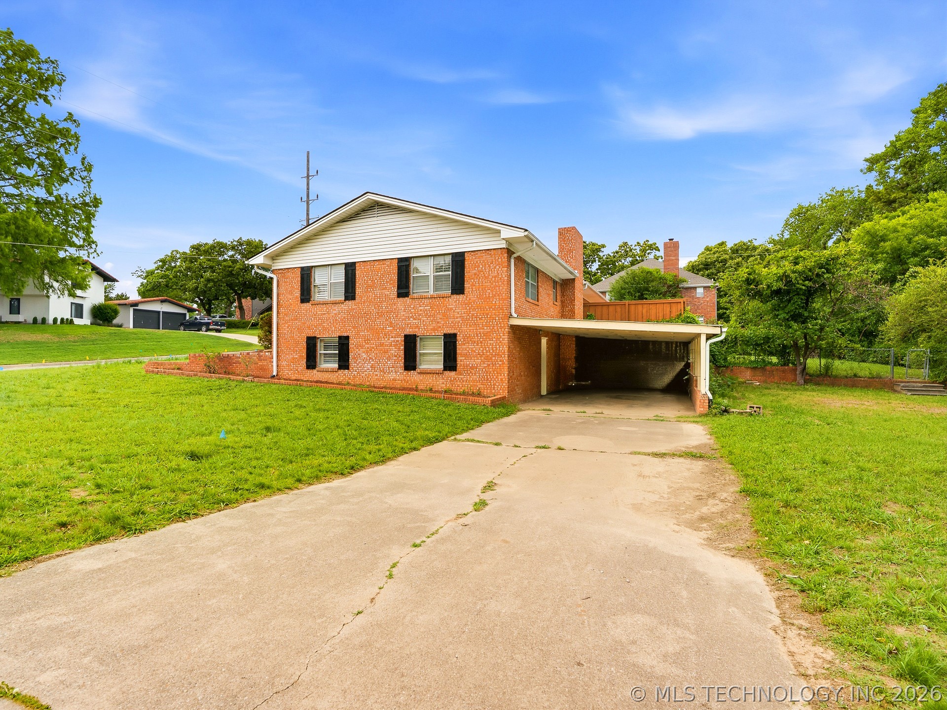 522 S Country Club Street Ada OK 74820