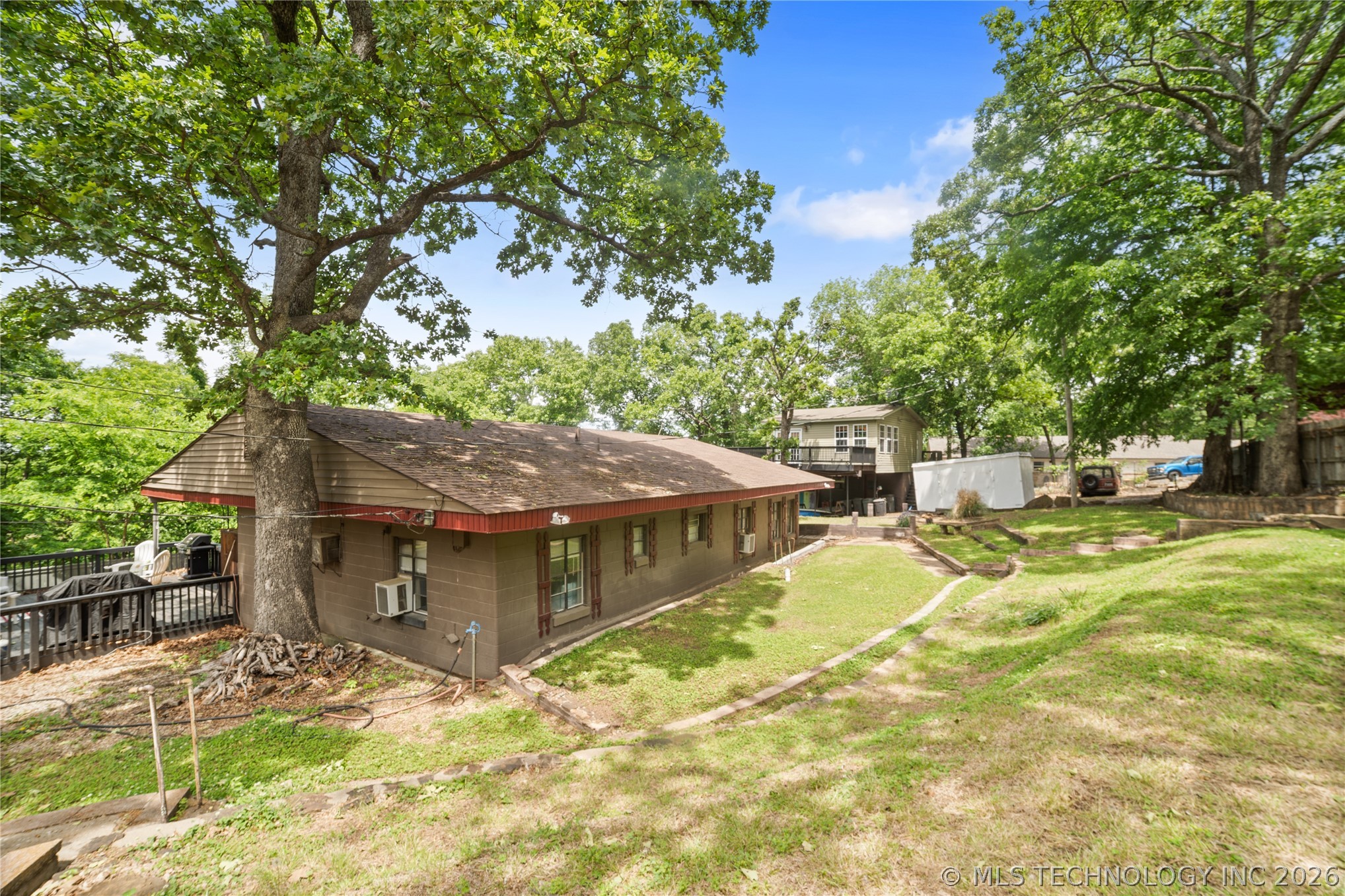 3192 W Hickory Hills Drive Hulbert OK 74441