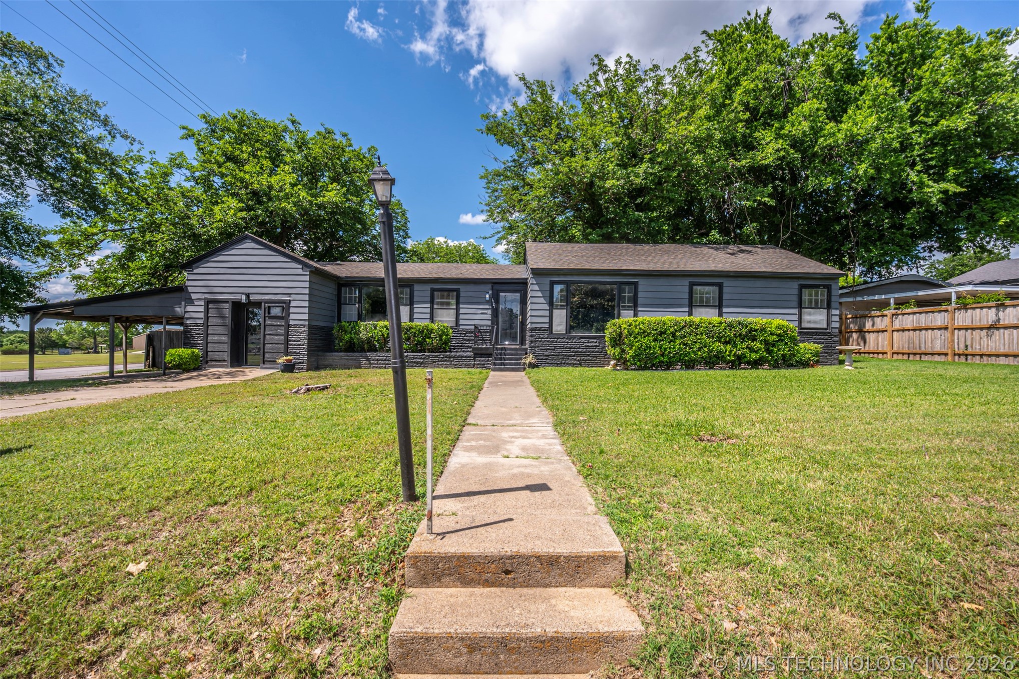 1721 Broadway Place Ardmore OK 73401