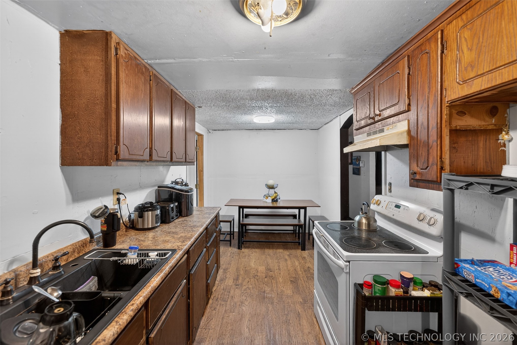 1402 E Hayes Street Okmulgee OK 74447