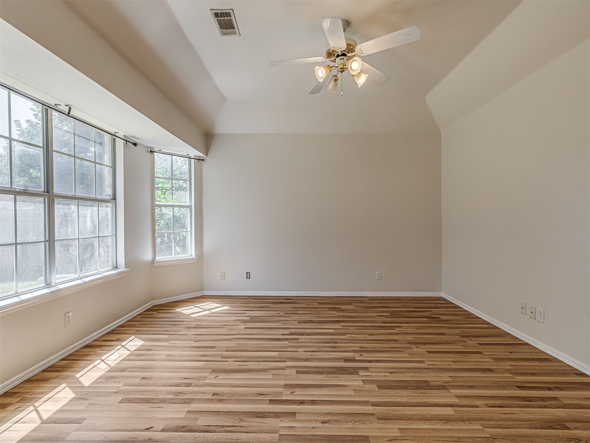3633 S 132nd Eastavenue Tulsa OK 74134