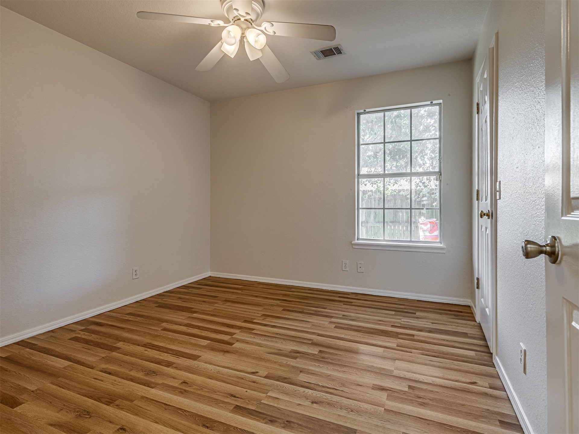 3633 S 132nd Eastavenue Tulsa OK 74134