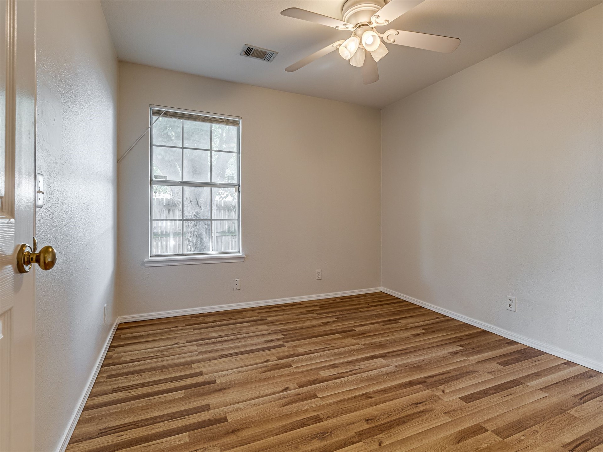 3633 S 132nd Eastavenue Tulsa OK 74134