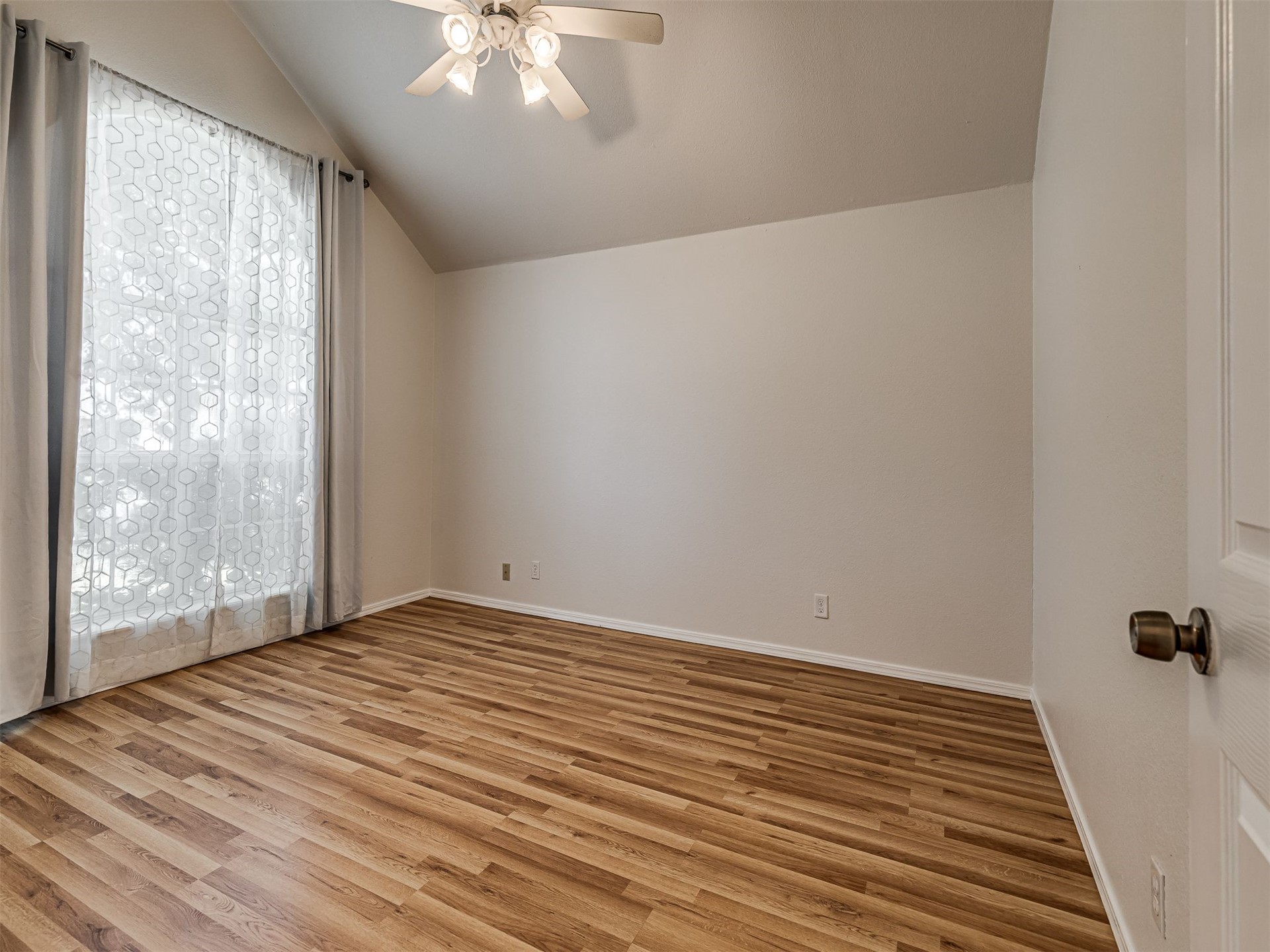 3633 S 132nd Eastavenue Tulsa OK 74134