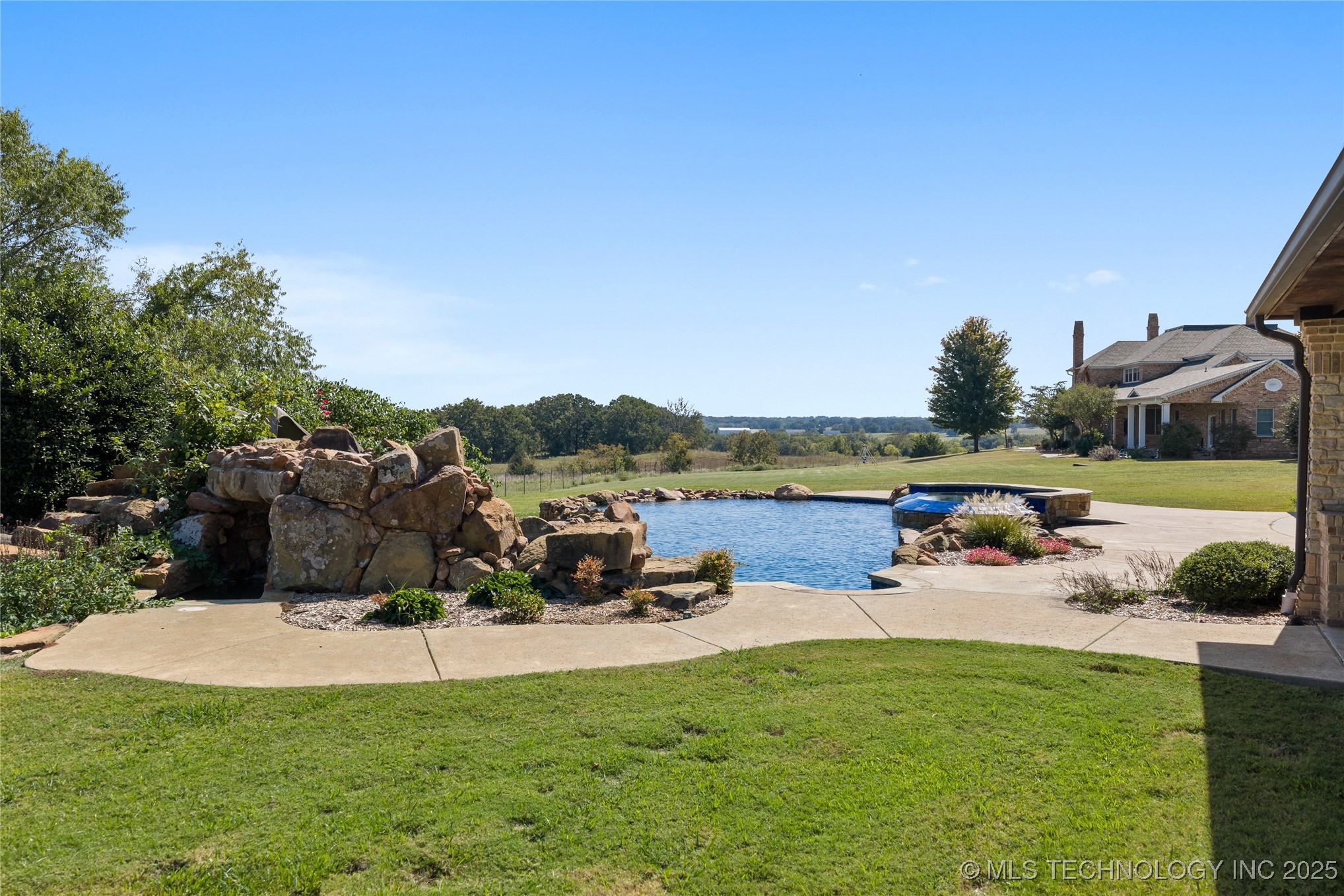 810 Gene Autry Road Ardmore OK 73401