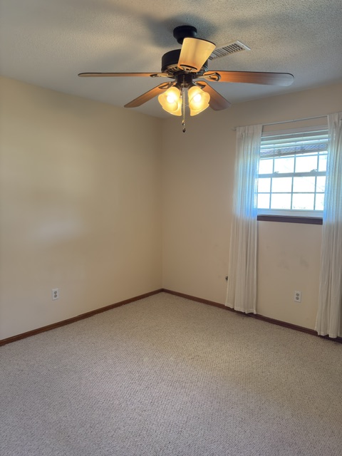 9270 E 32nd Place Tulsa OK 74145