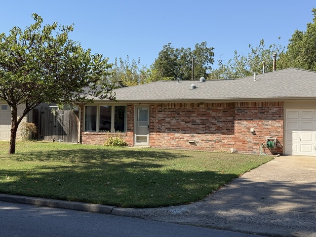 9270 E 32nd Place Tulsa OK 74145