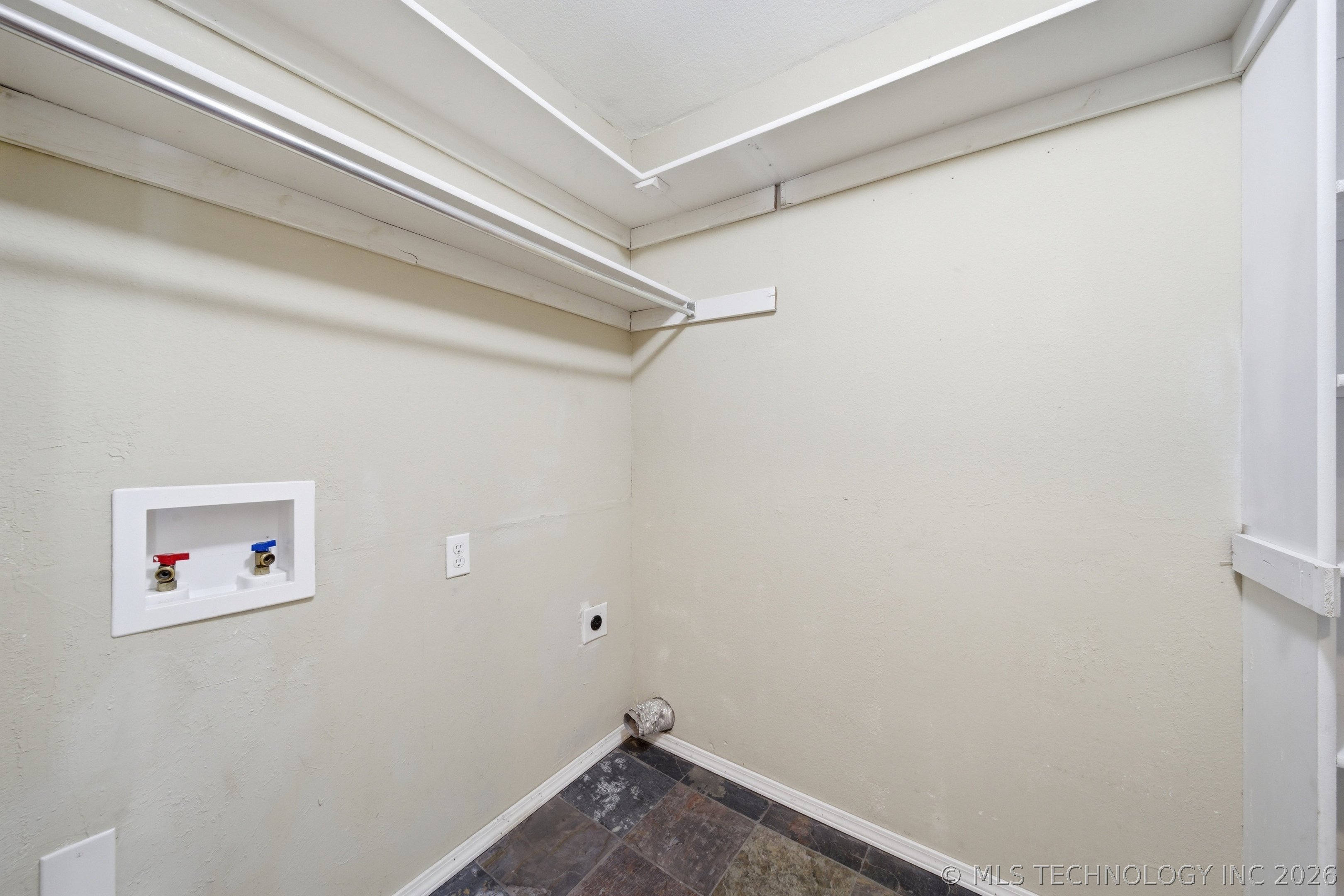 6808 Silver Oak Drive Tulsa OK 74107
