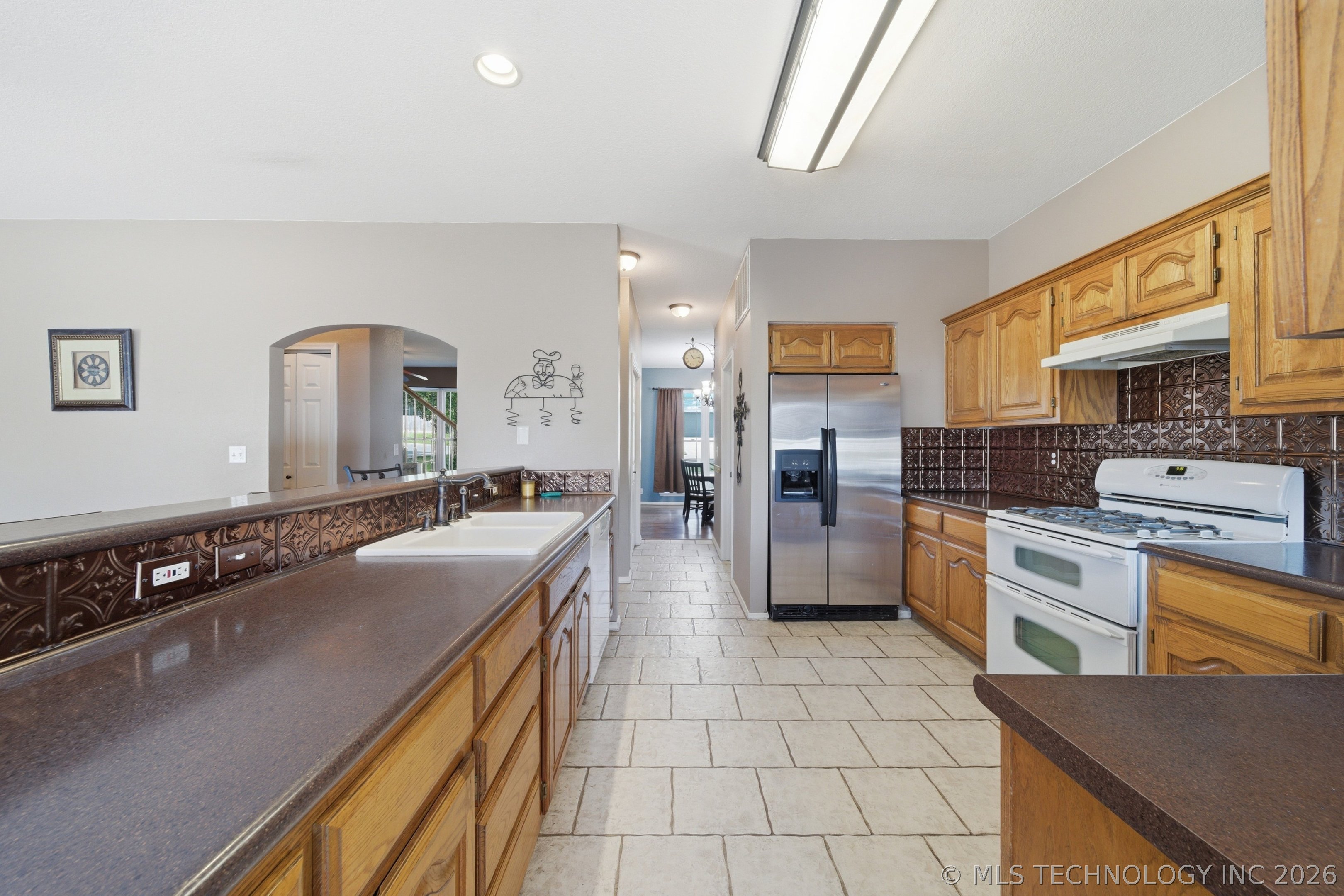 6808 Silver Oak Drive Tulsa OK 74107