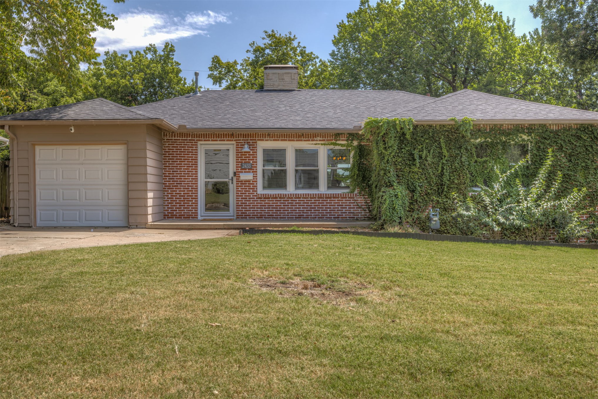 2433 S Gary Place Tulsa OK 74114