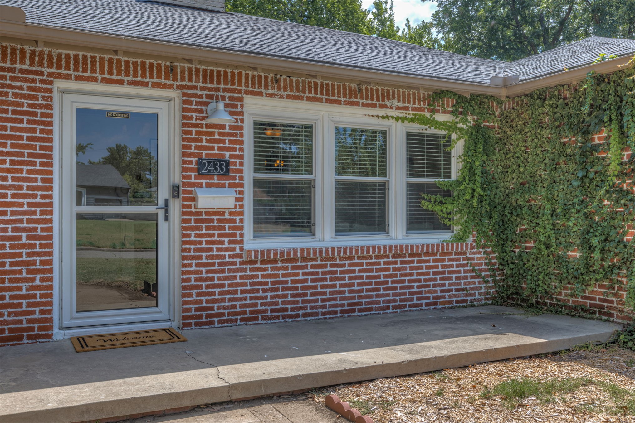 2433 S Gary Place Tulsa OK 74114