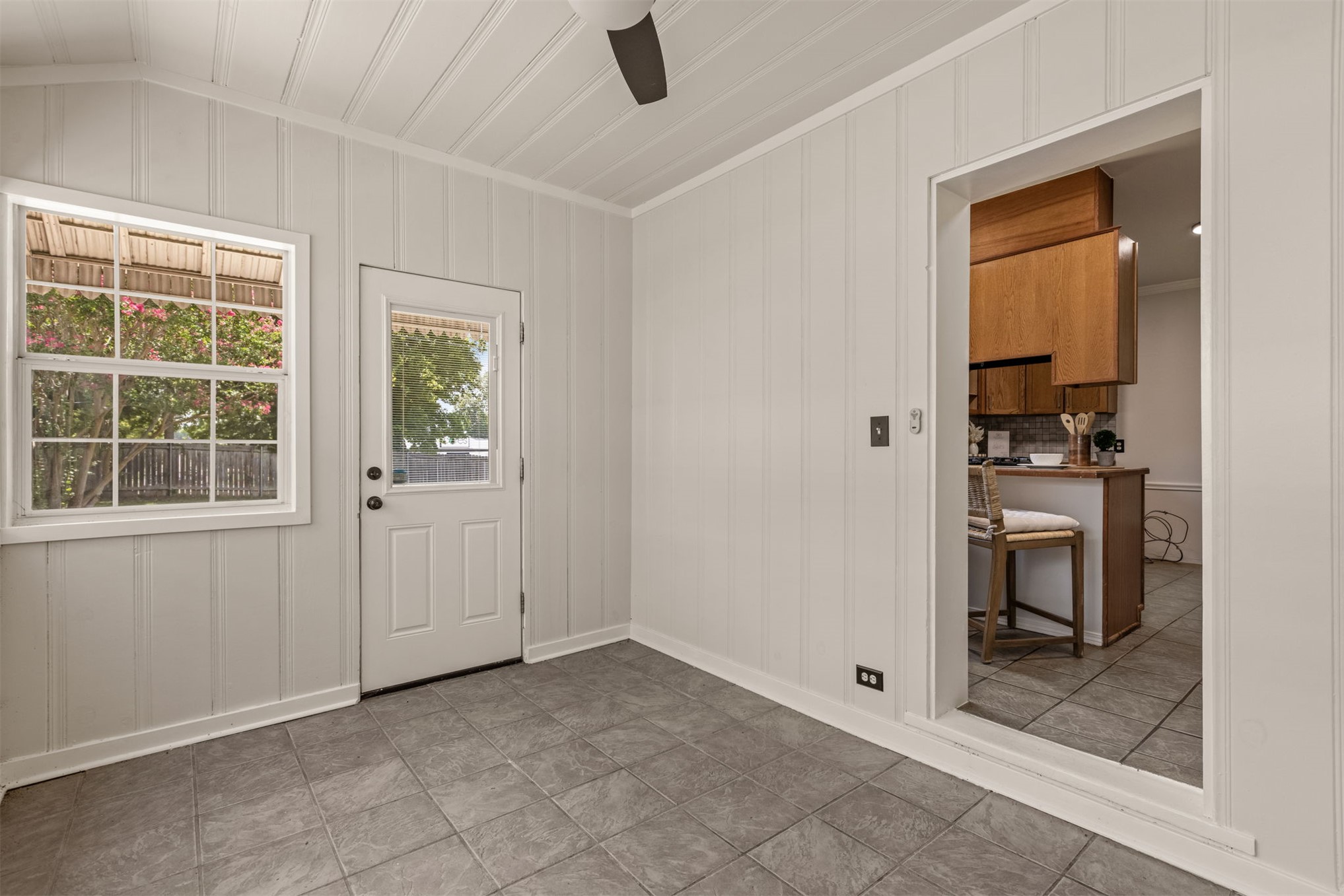 2433 S Gary Place Tulsa OK 74114