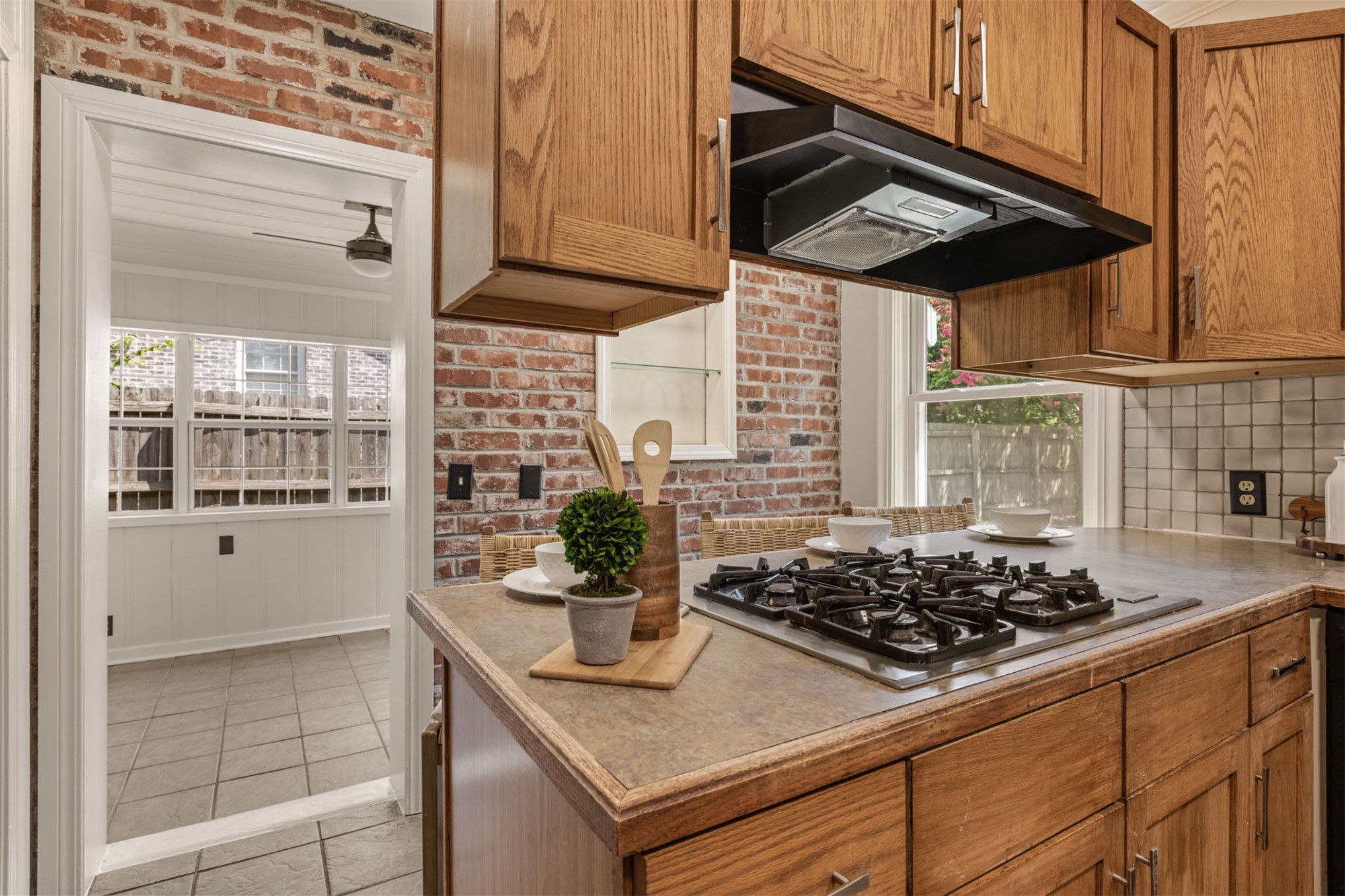 2433 S Gary Place Tulsa OK 74114