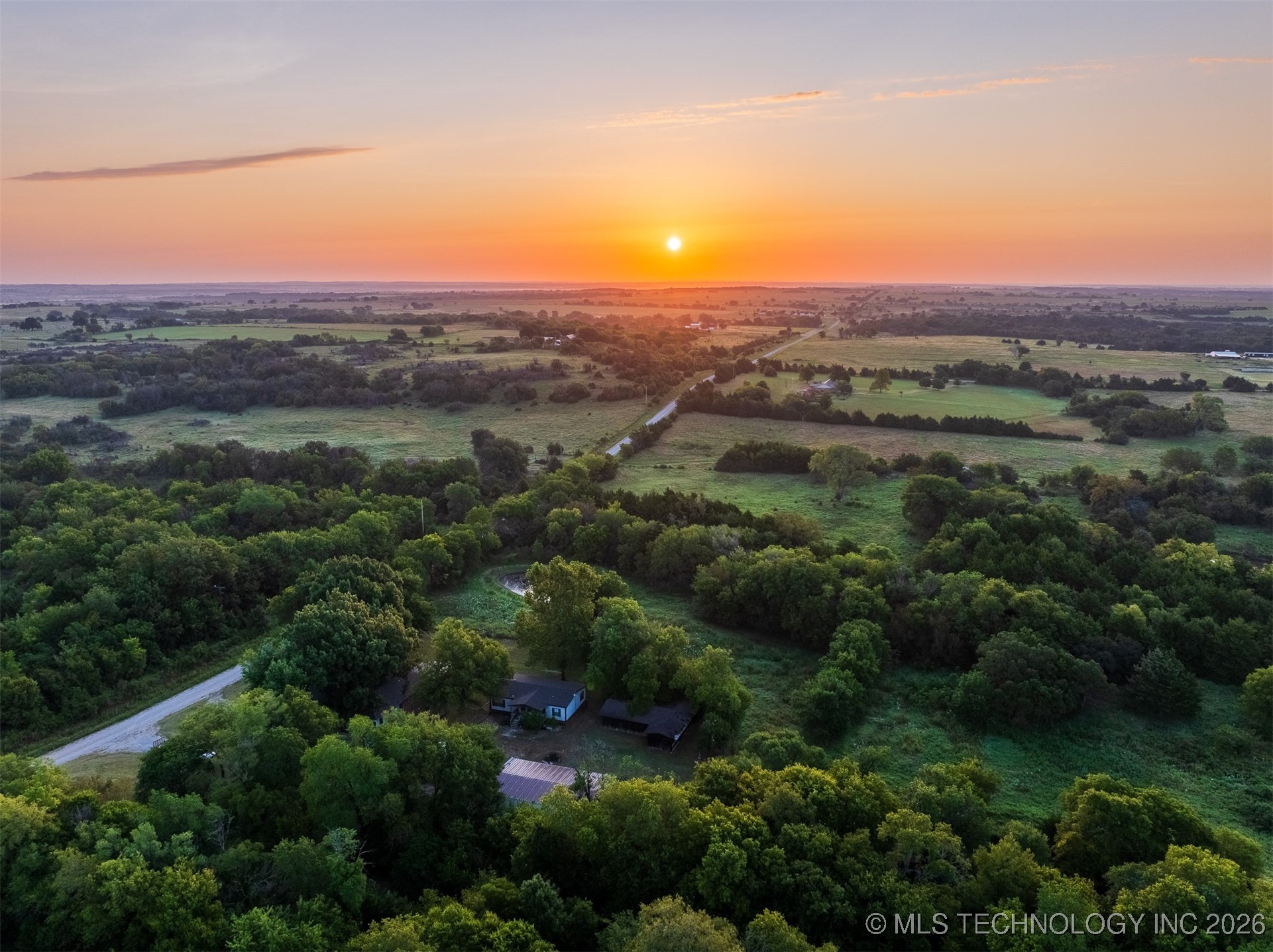 24613 E Lakeview Road Yale OK 74085