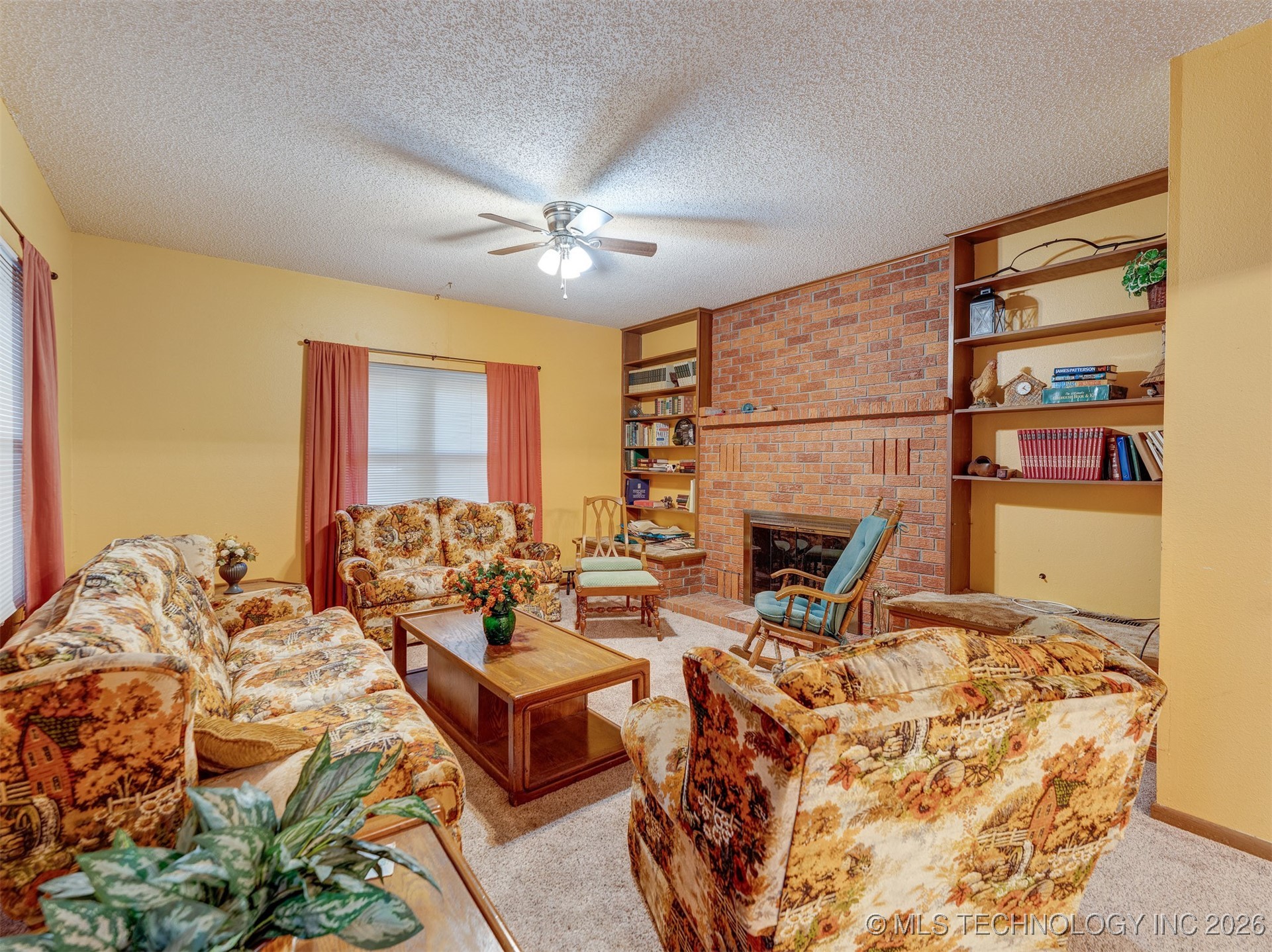 24613 E Lakeview Road Yale OK 74085