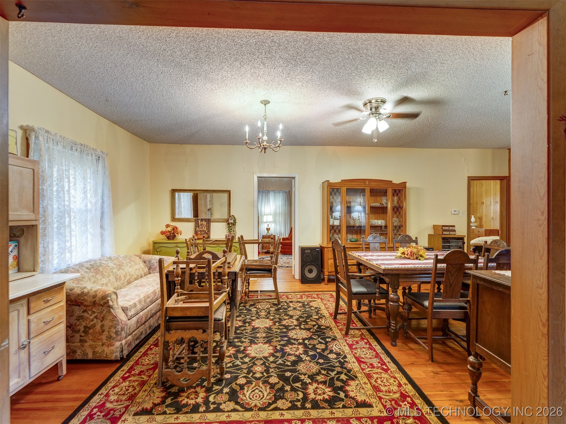 24613 E Lakeview Road Yale OK 74085