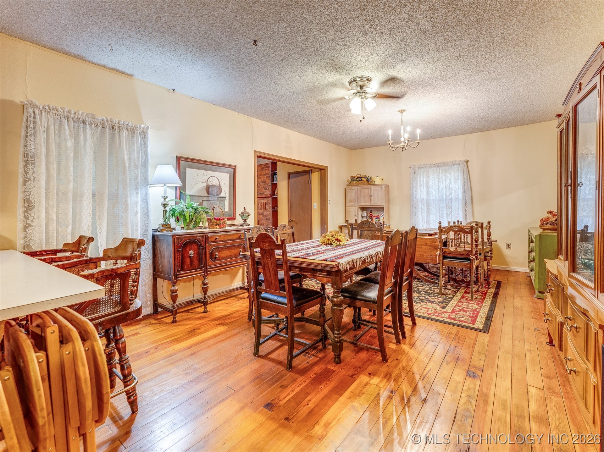 24613 E Lakeview Road Yale OK 74085