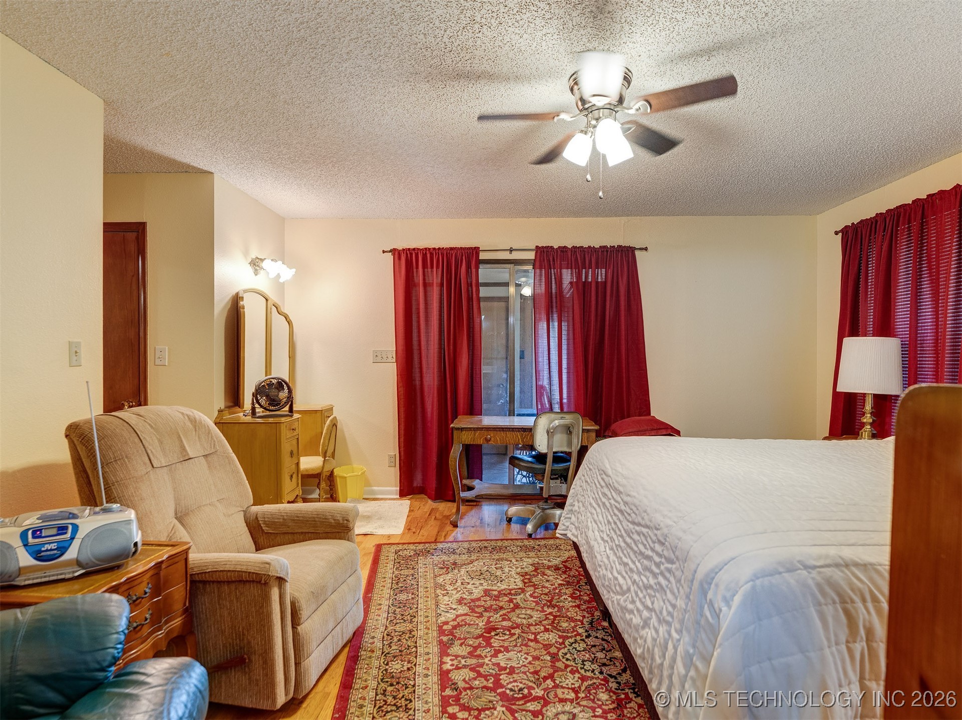 24613 E Lakeview Road Yale OK 74085