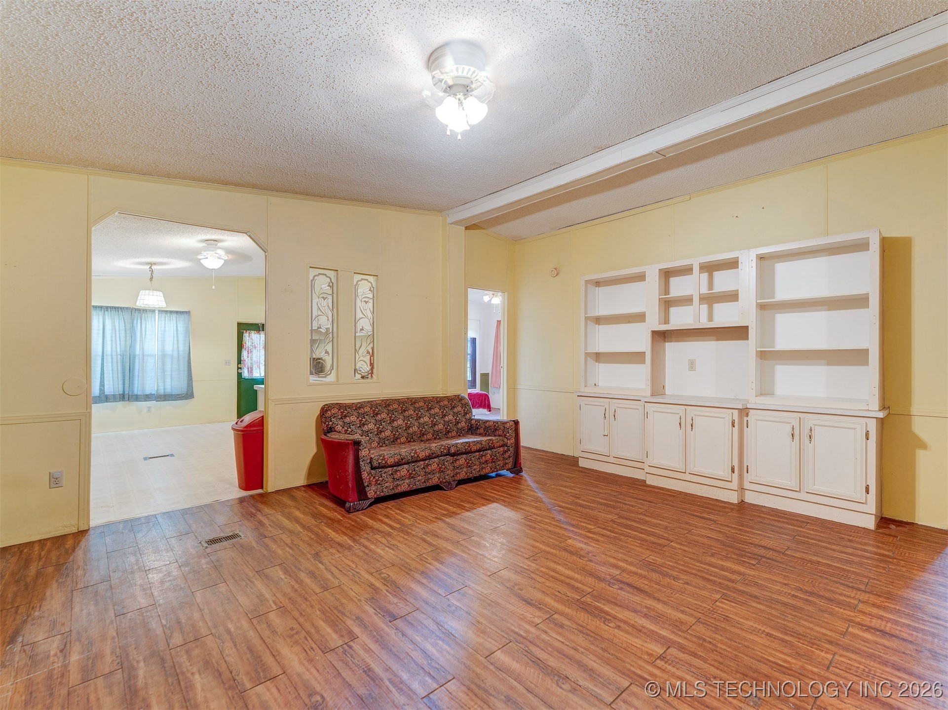24613 E Lakeview Road Yale OK 74085