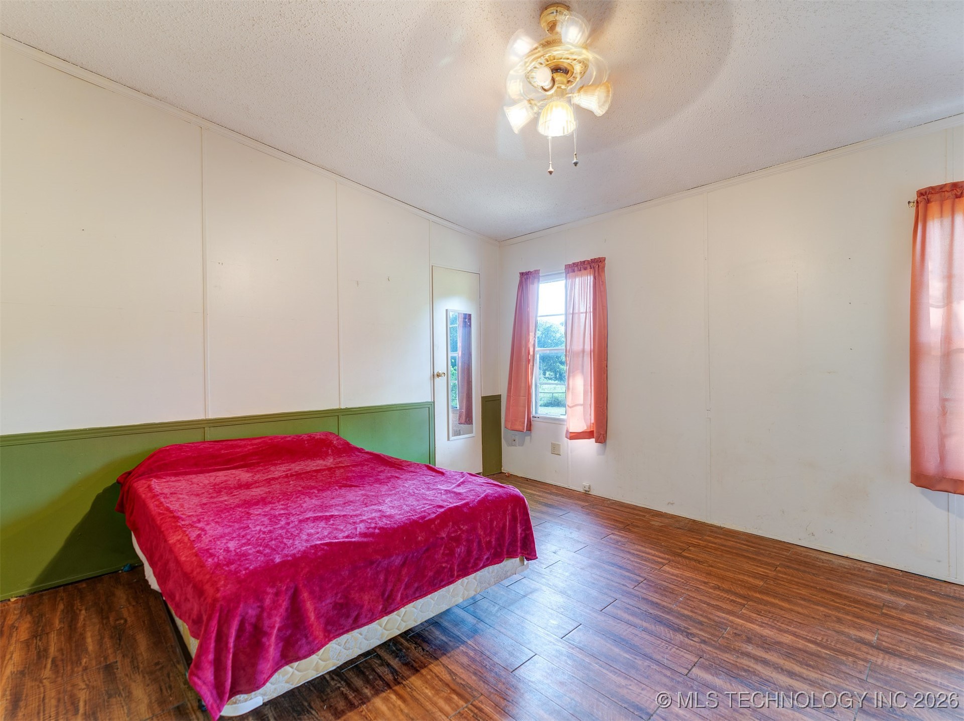 24613 E Lakeview Road Yale OK 74085